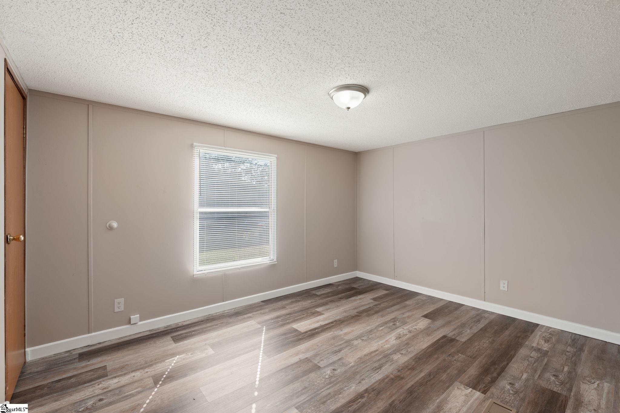 MLS #1572457 image #22