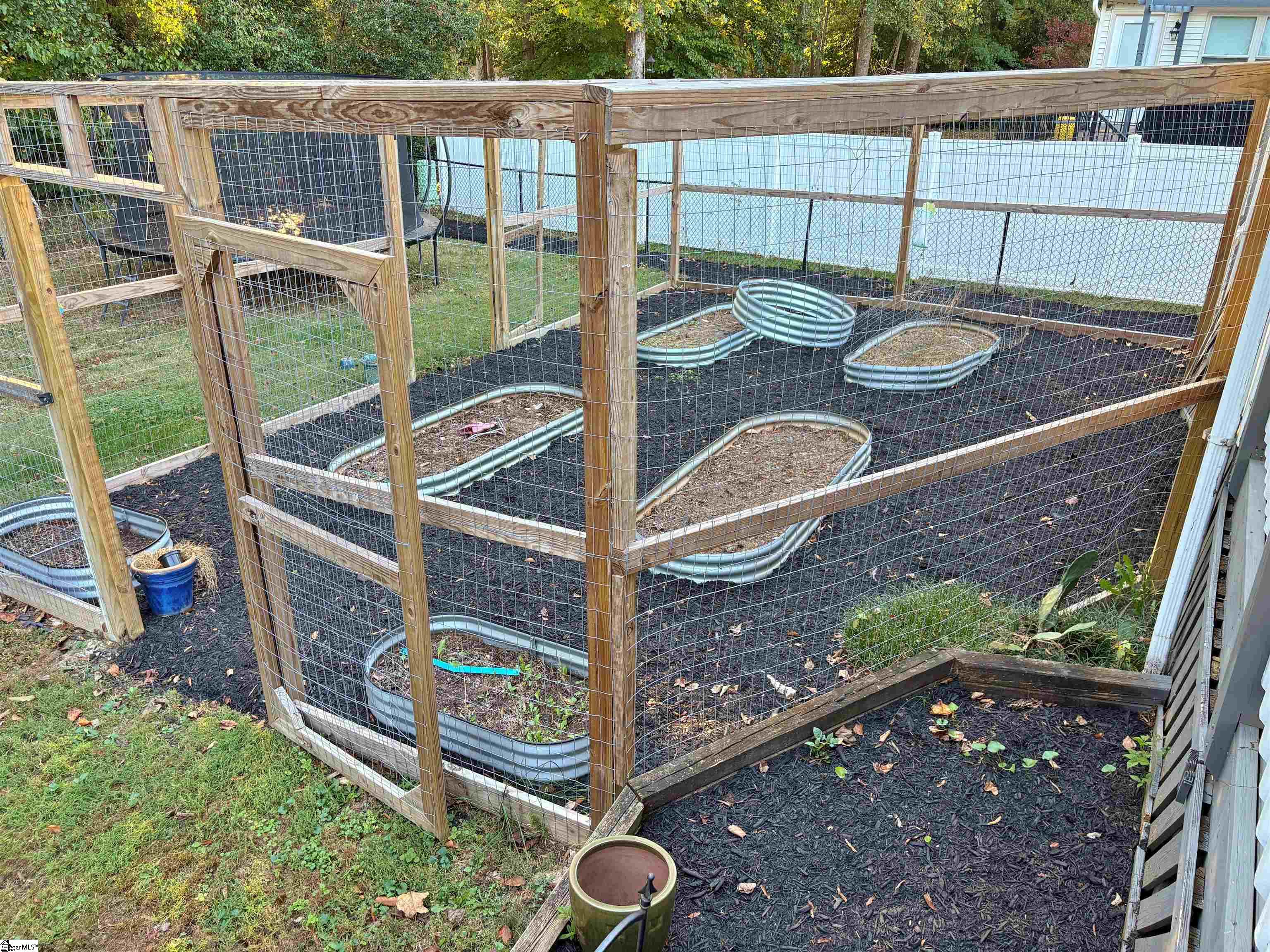 MLS #1572470 image #40