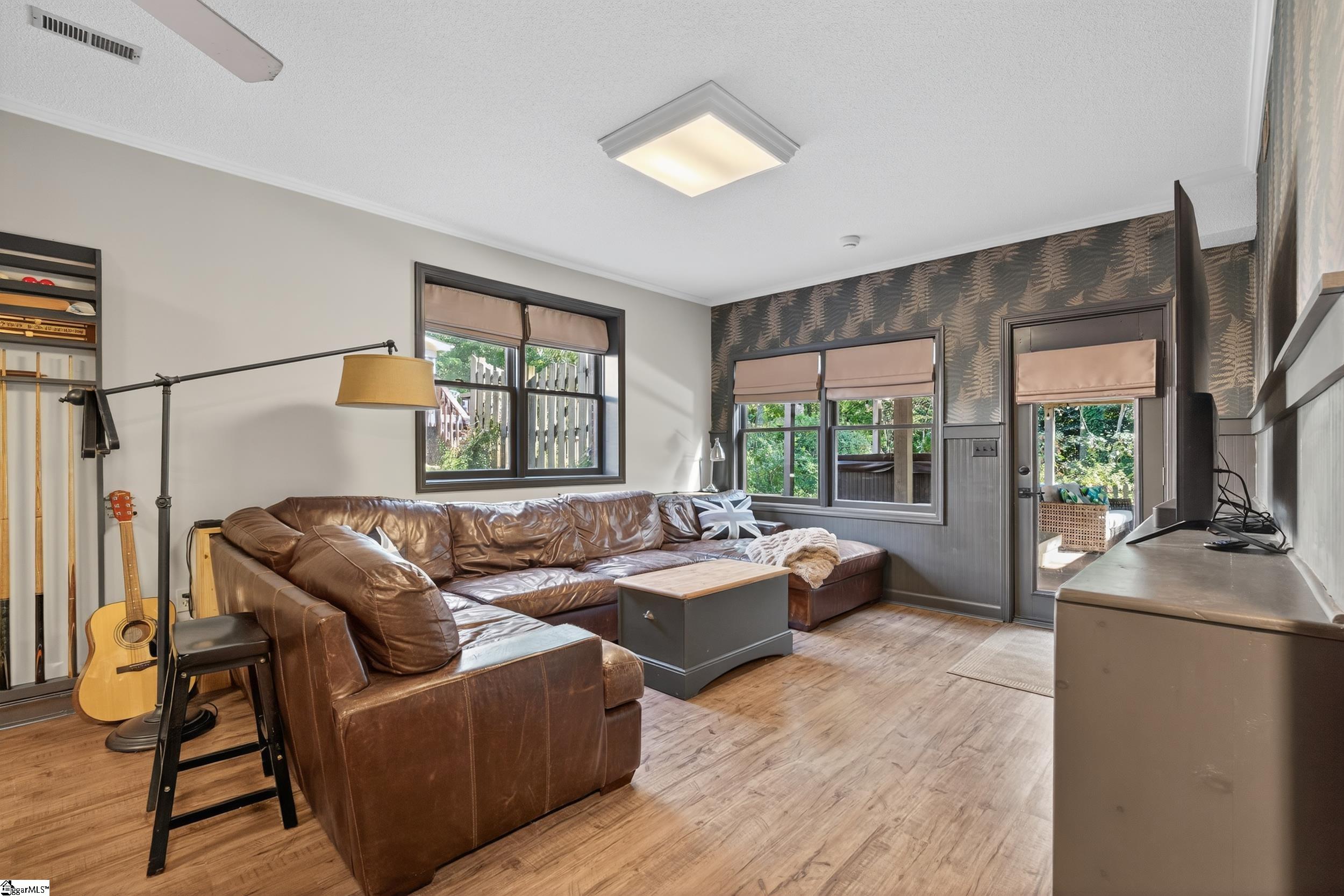 MLS #1572486 image #35