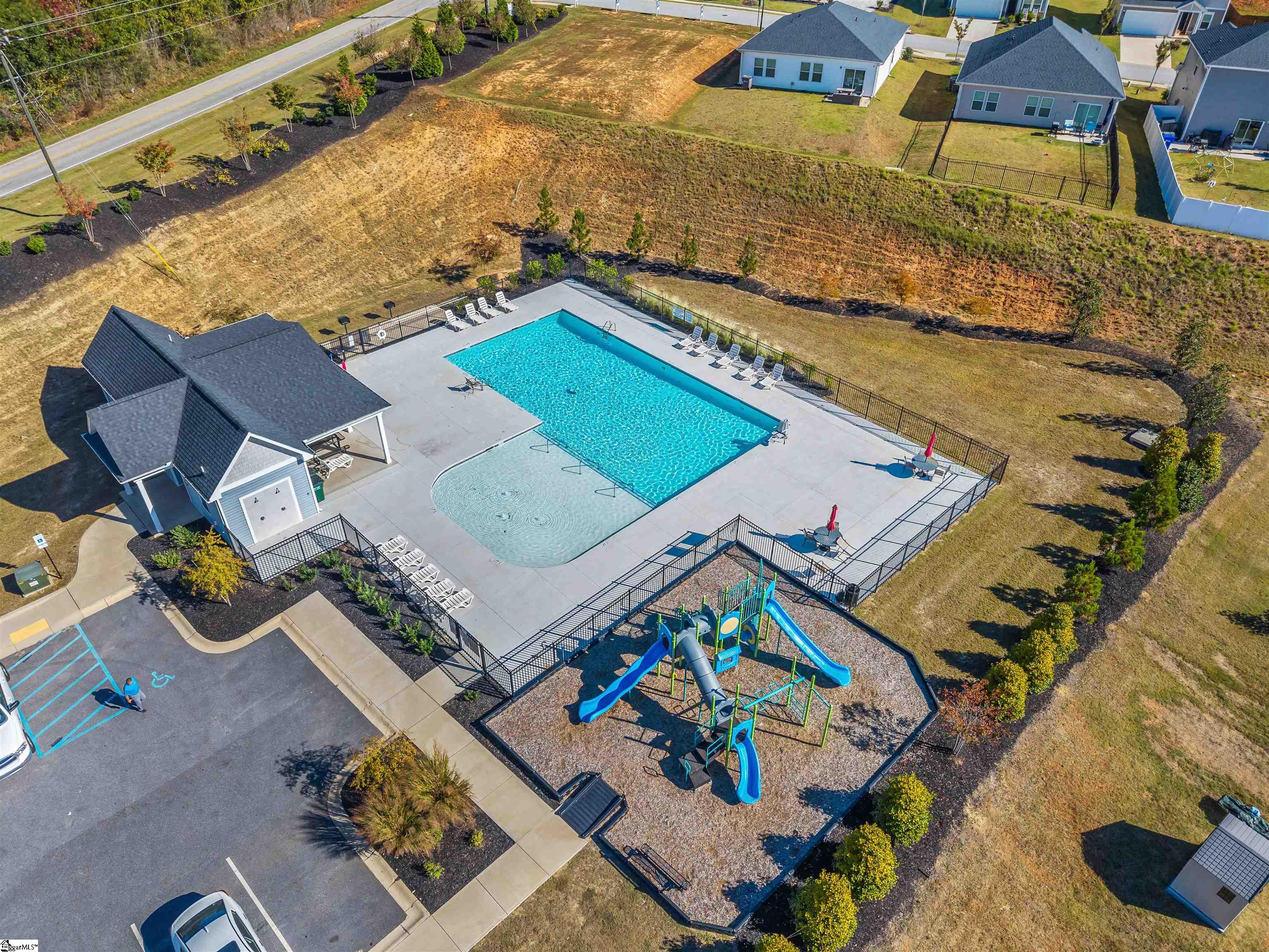 MLS #1572489 image #42