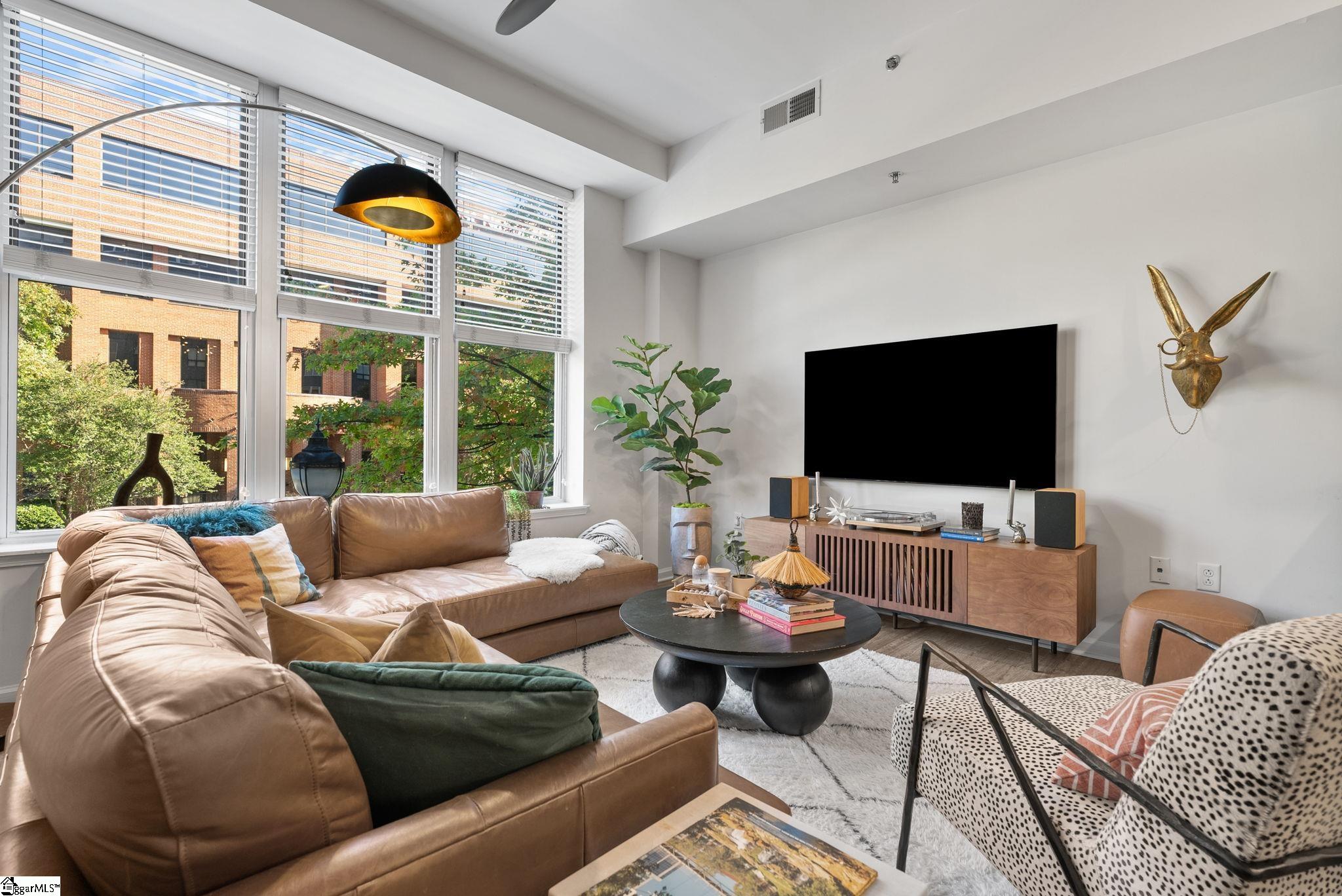 MLS #1563014 image #1