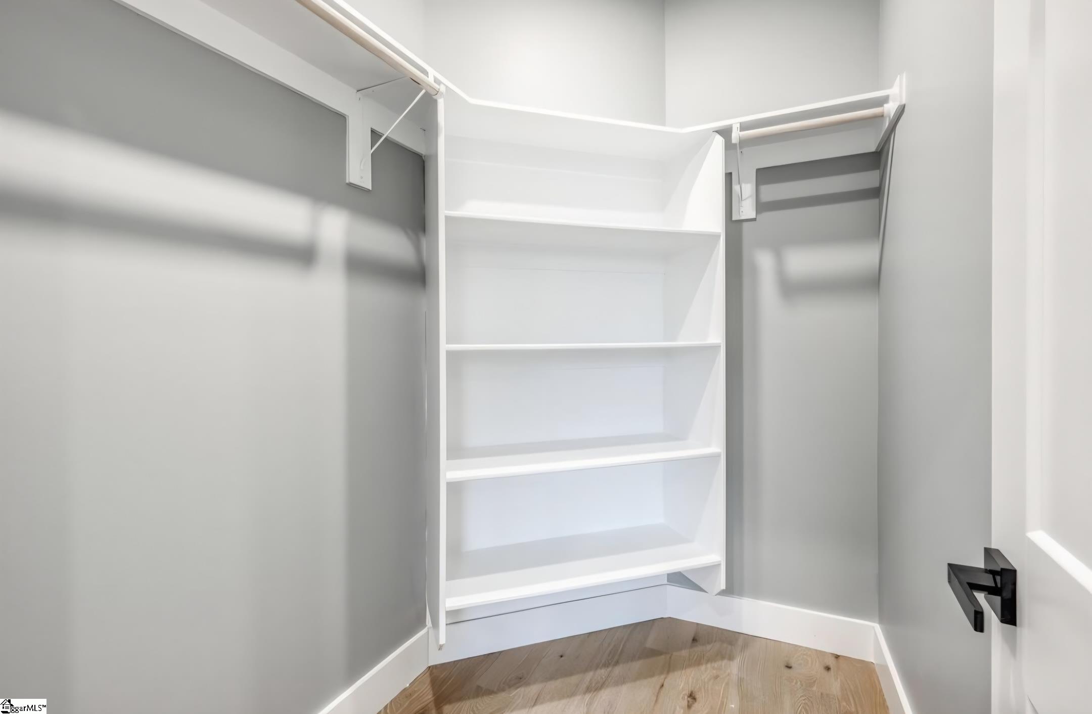 MLS #1572588 image #9