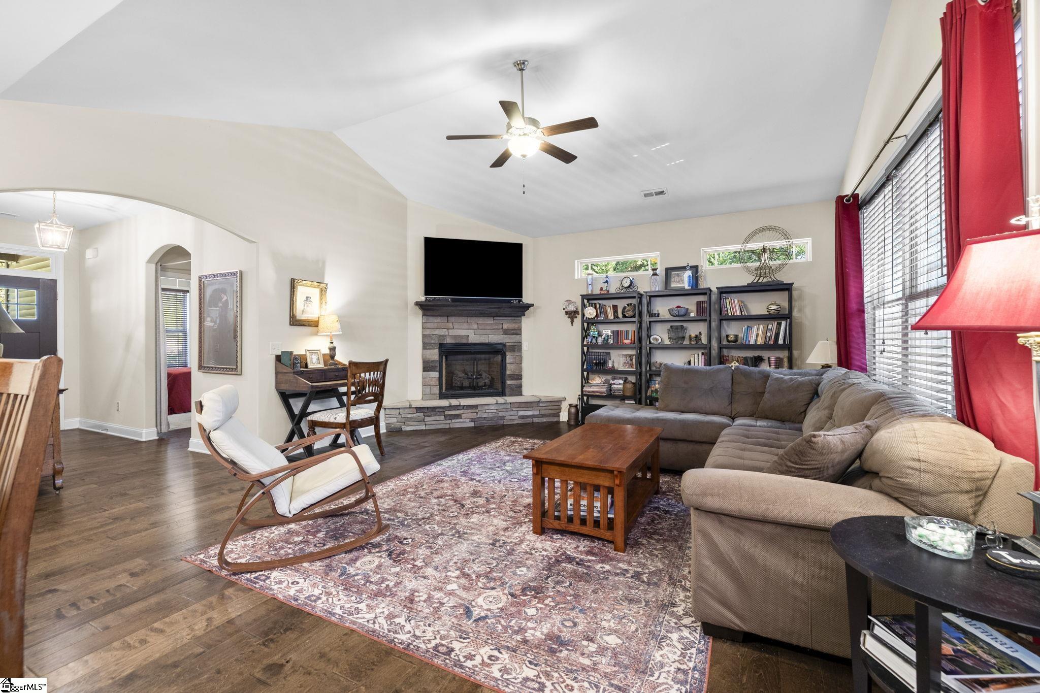 MLS #1572590 image #11