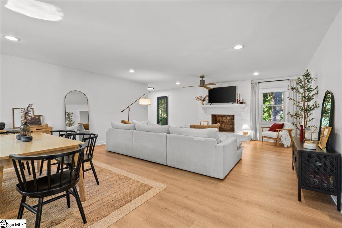 MLS #1572605 image #2