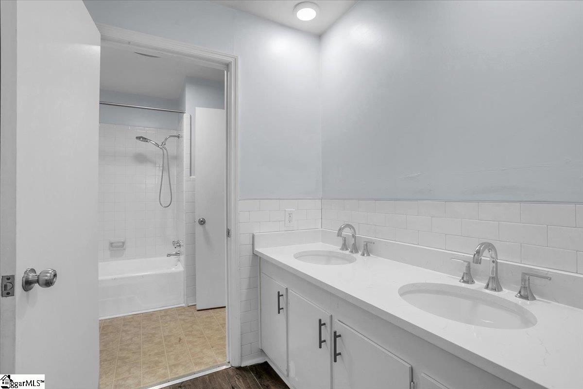 MLS #1572676 image #21