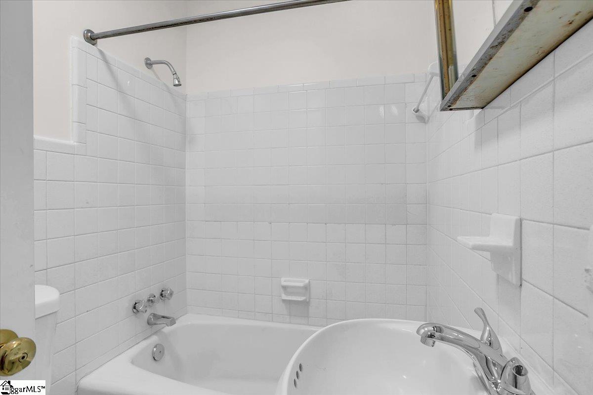 MLS #1572676 image #36