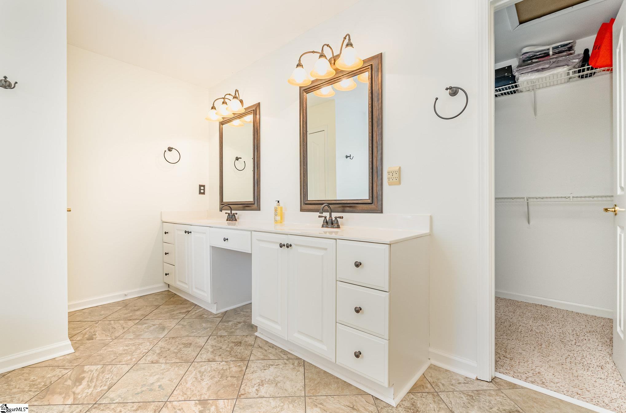 MLS #1572701 image #21