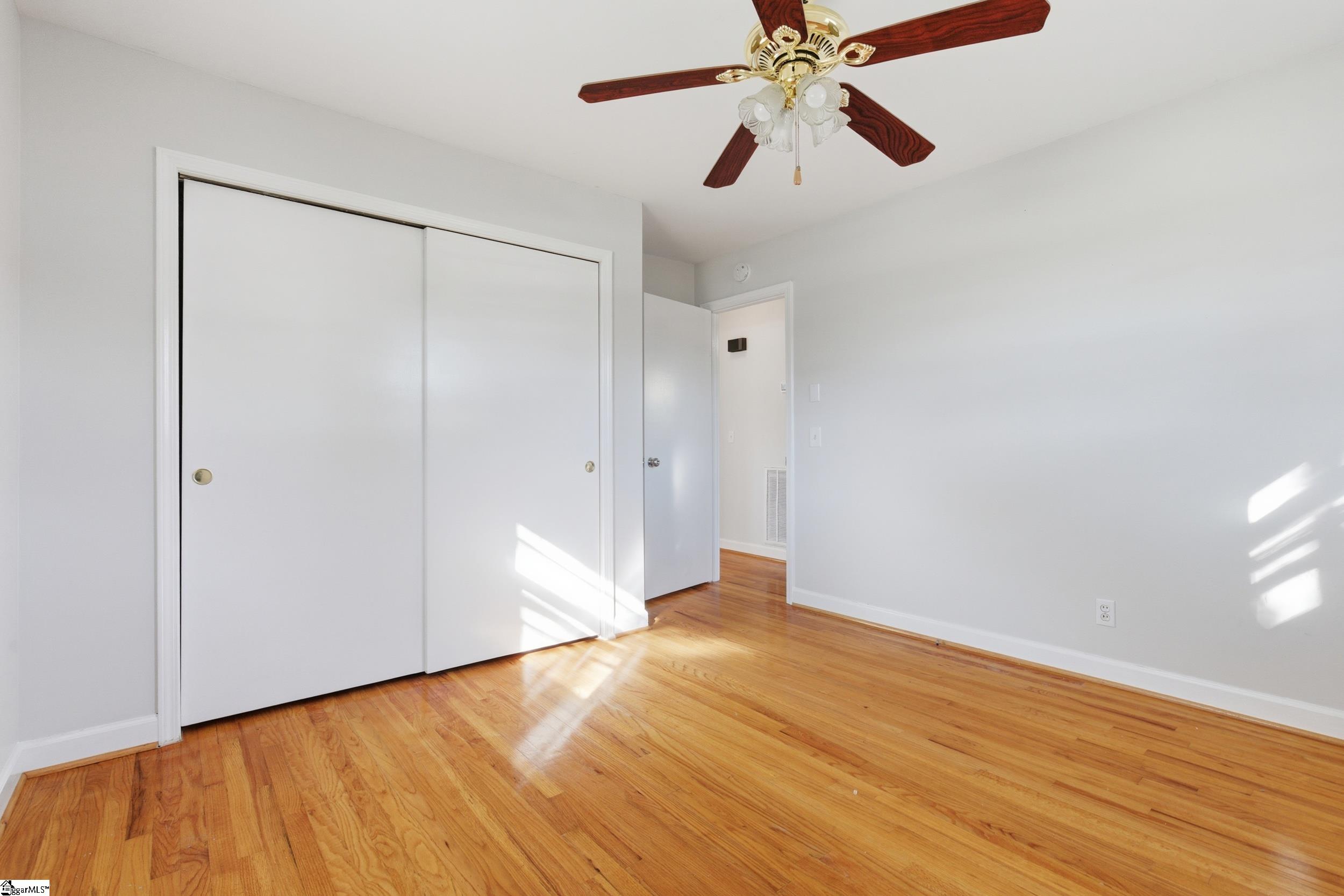 MLS #1572711 image #19