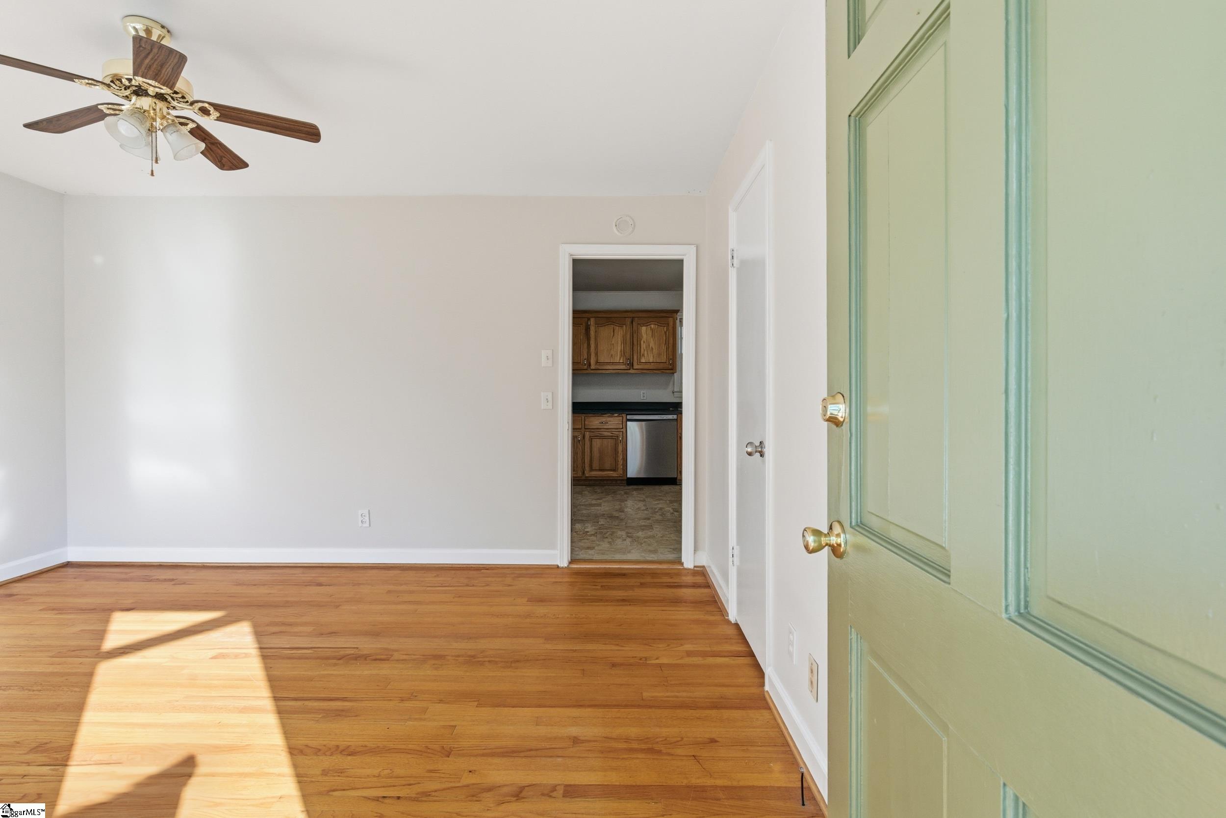 MLS #1572711 image #2