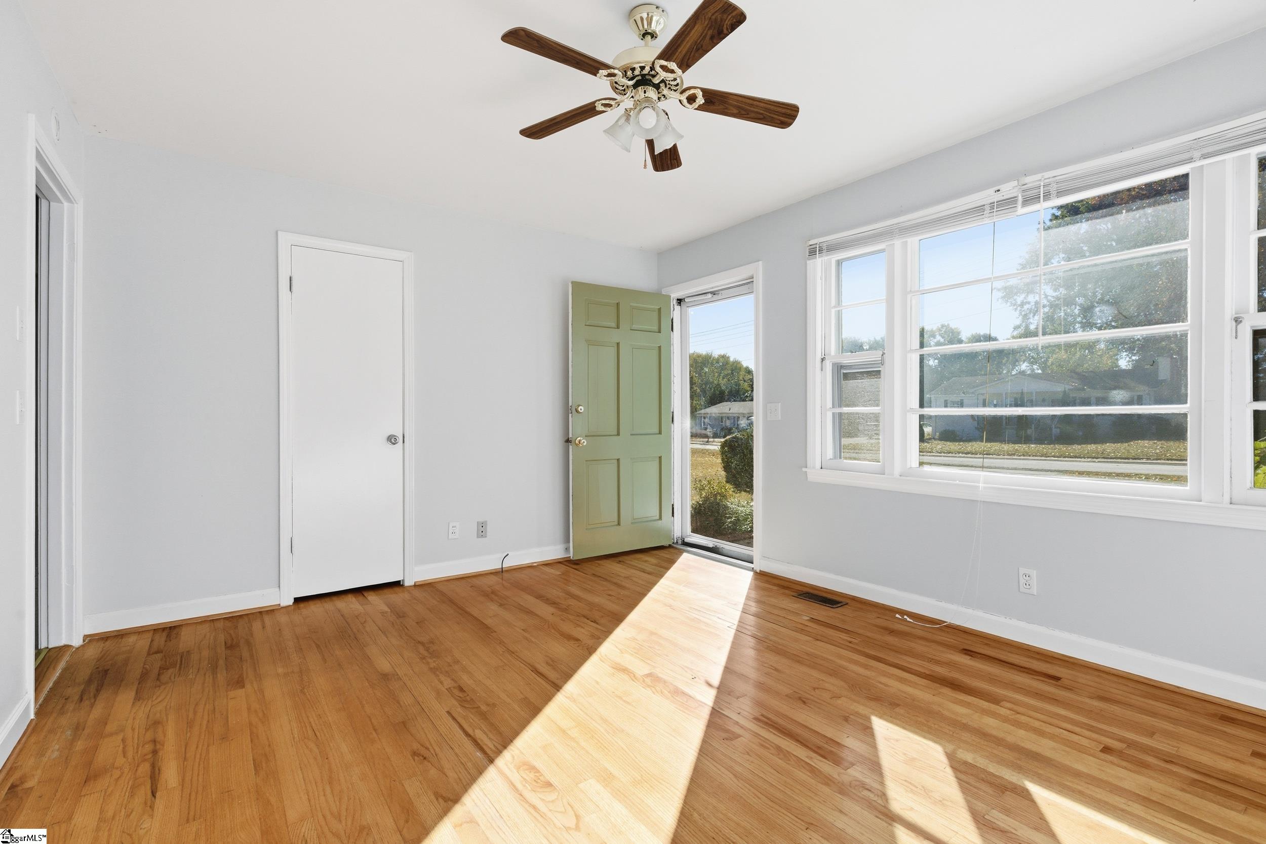 MLS #1572711 image #4