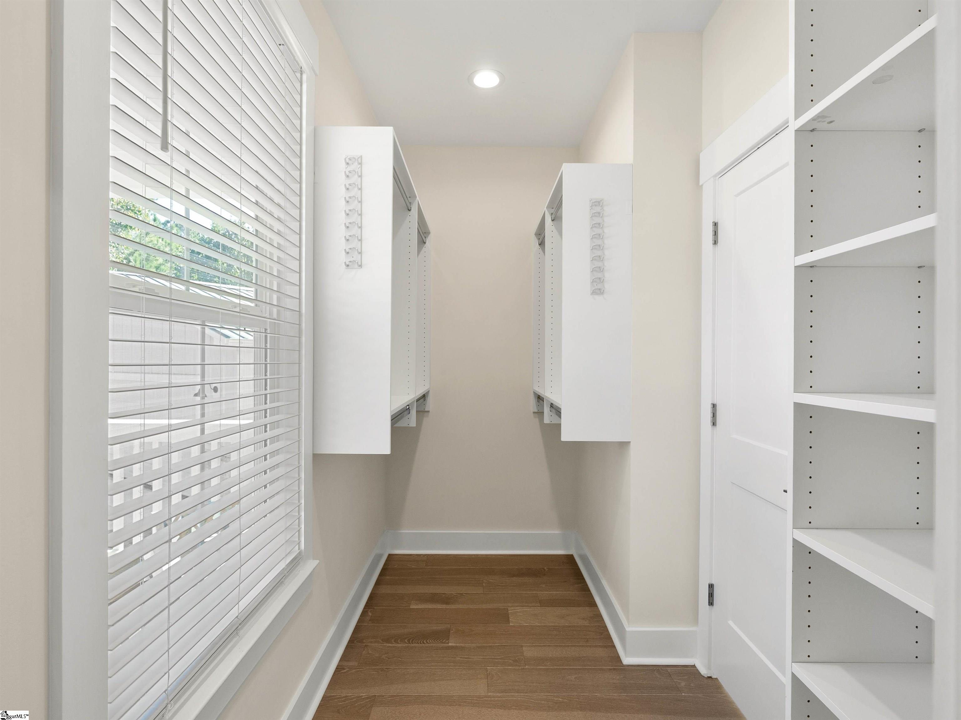 MLS #1572773 image #23