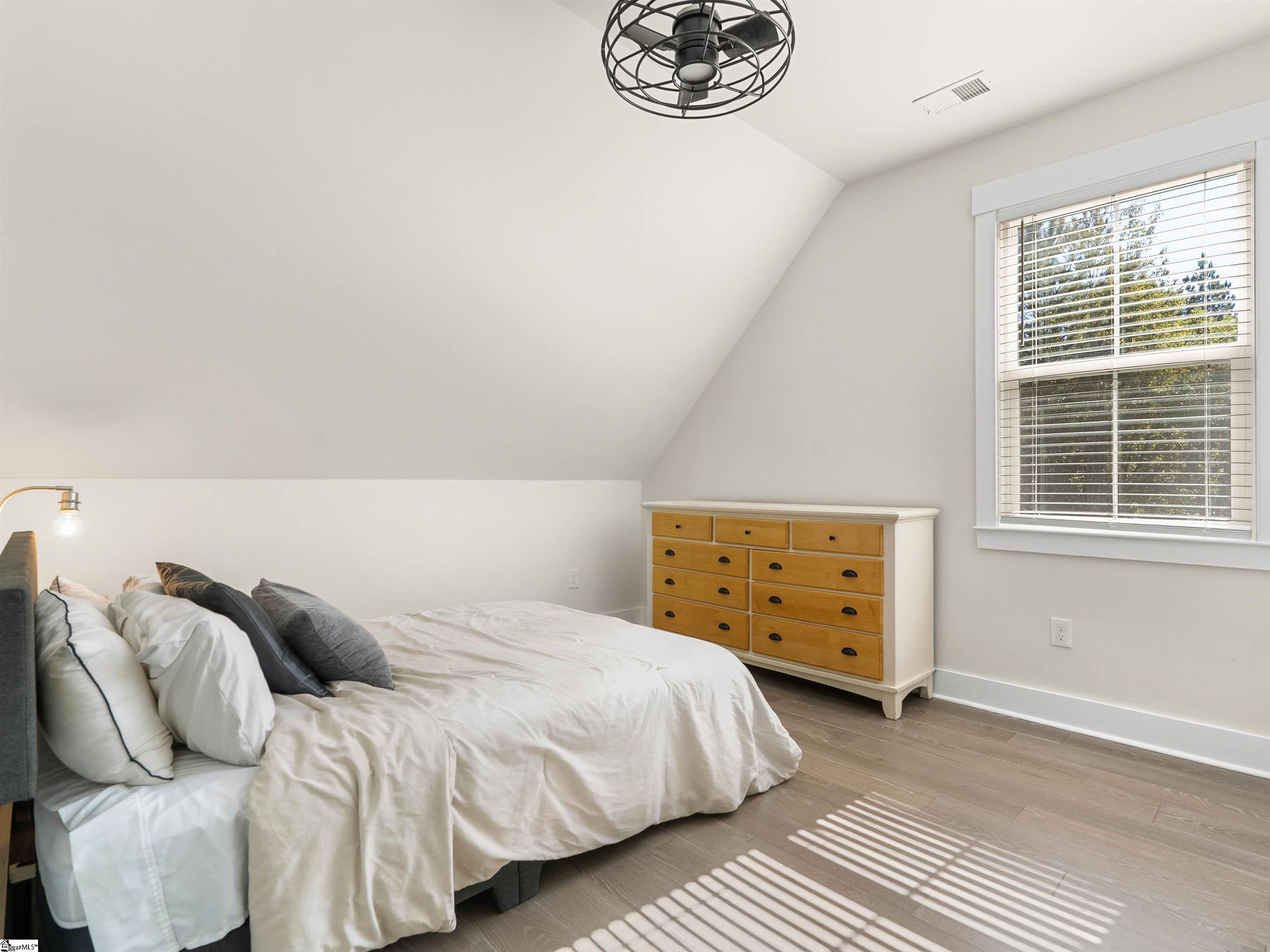 MLS #1572773 image #29