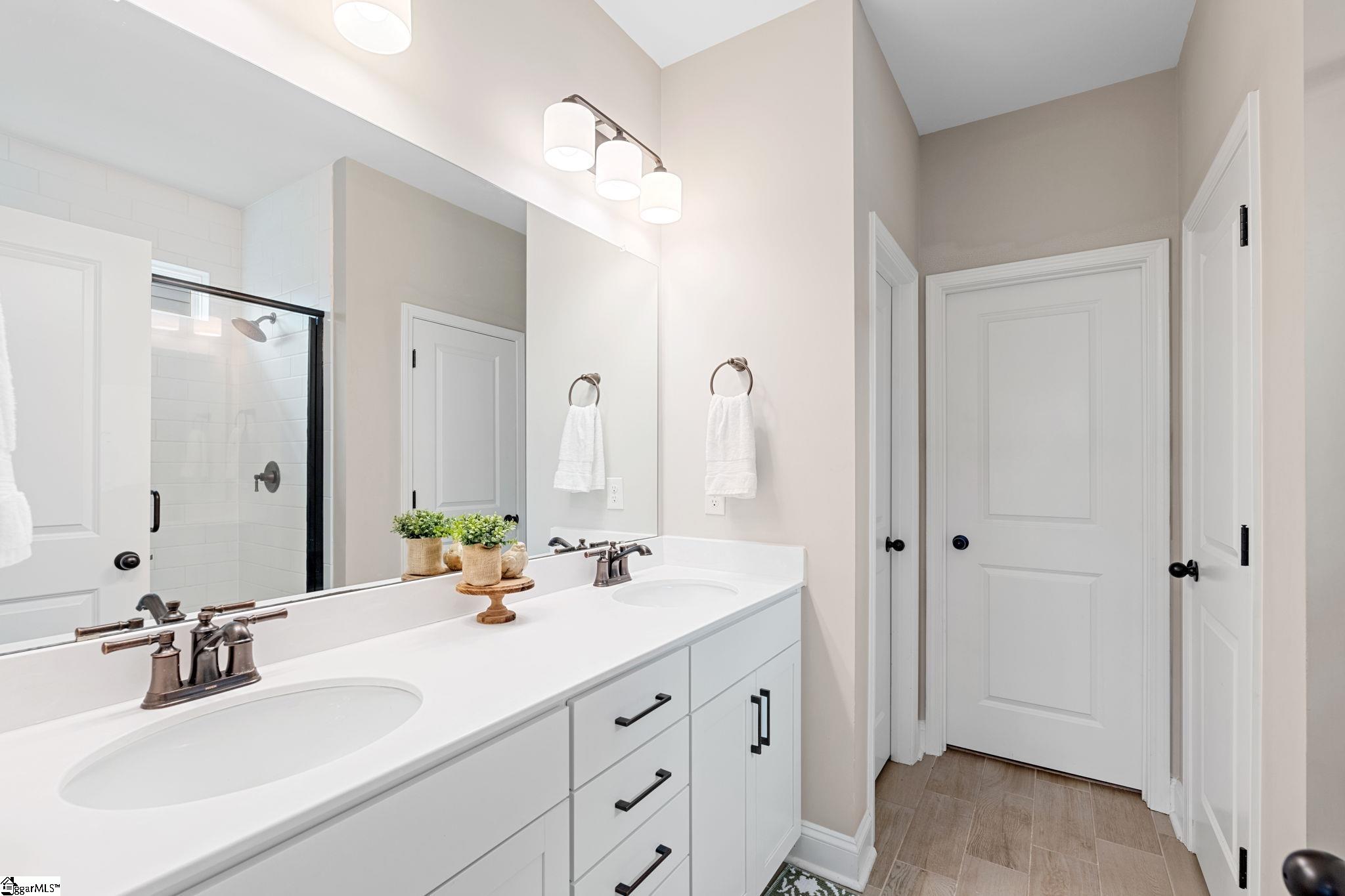 MLS #1572801 image #20