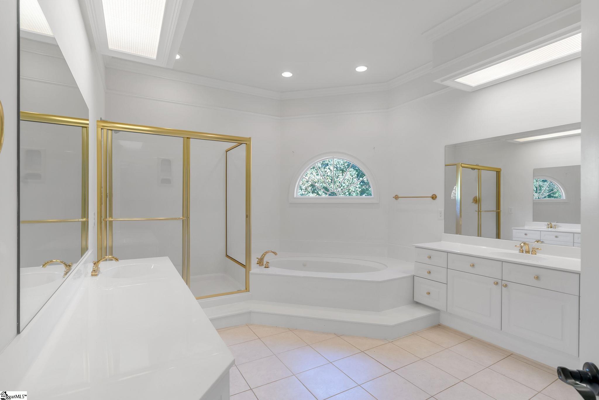 MLS #1572802 image #21