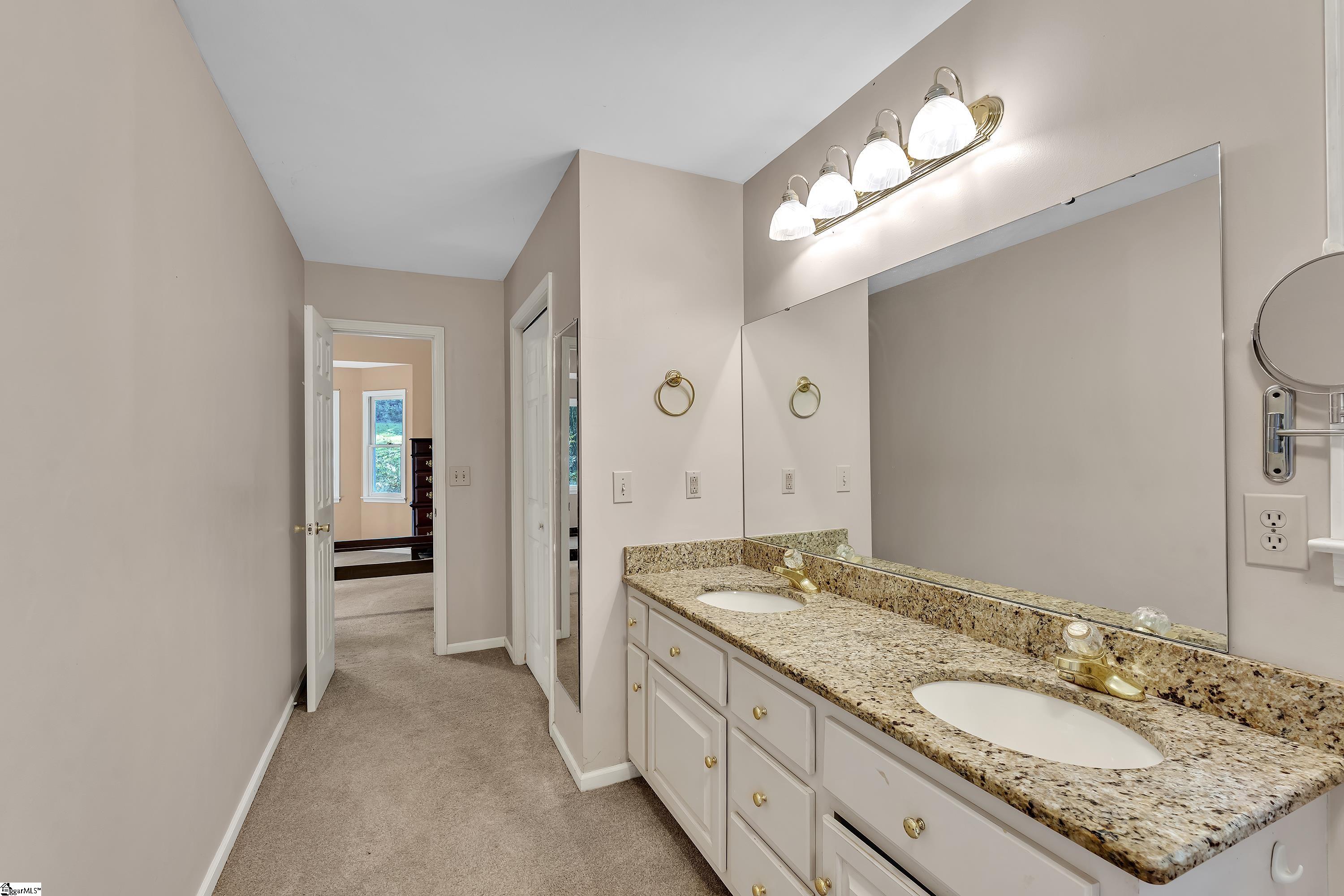 MLS #1572808 image #15