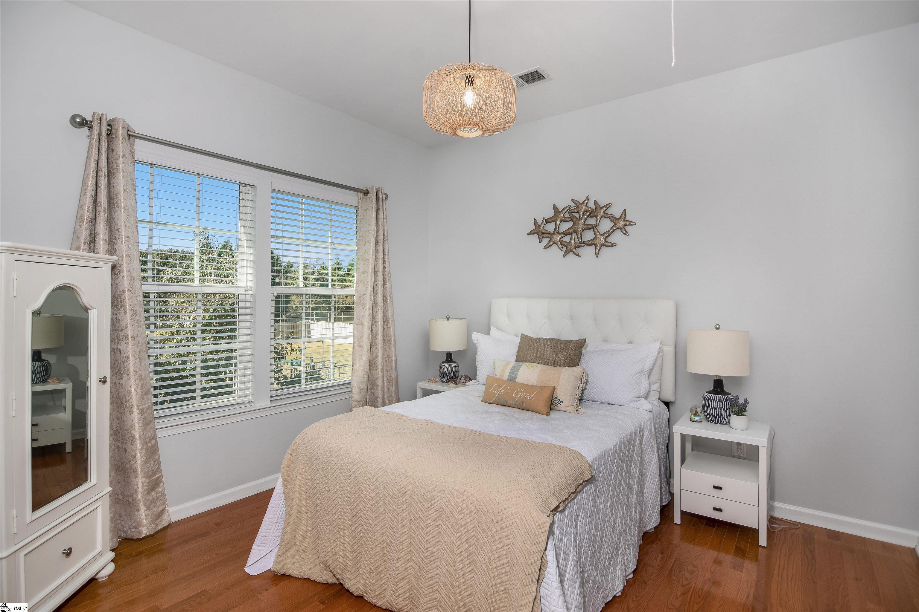 MLS #1572809 image #45