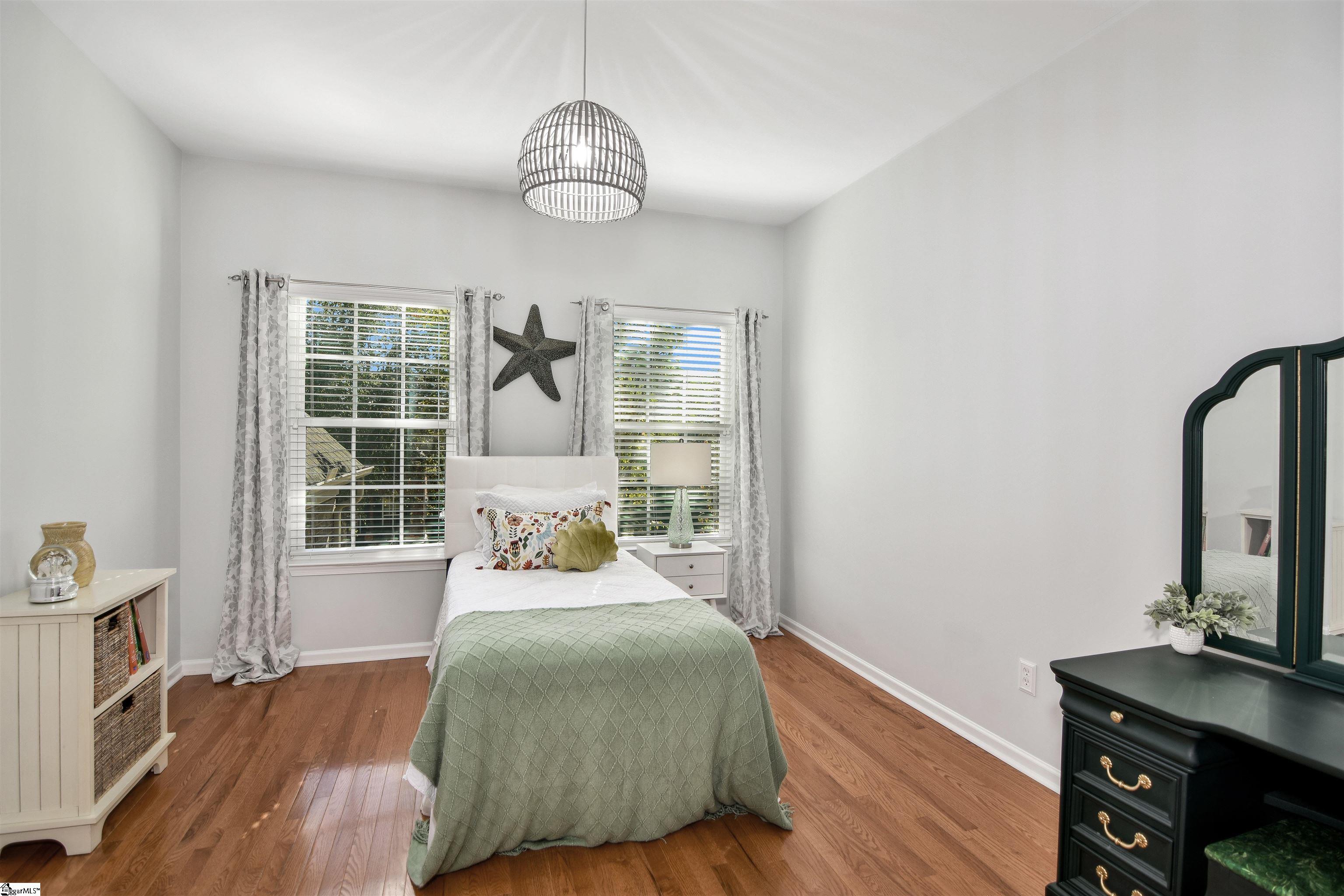 MLS #1572809 image #46