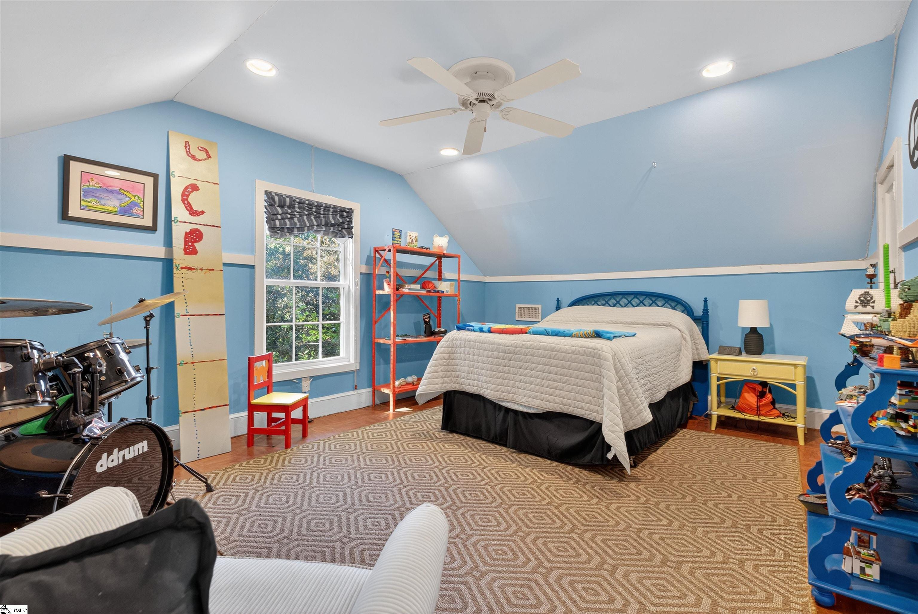 MLS #1572816 image #32