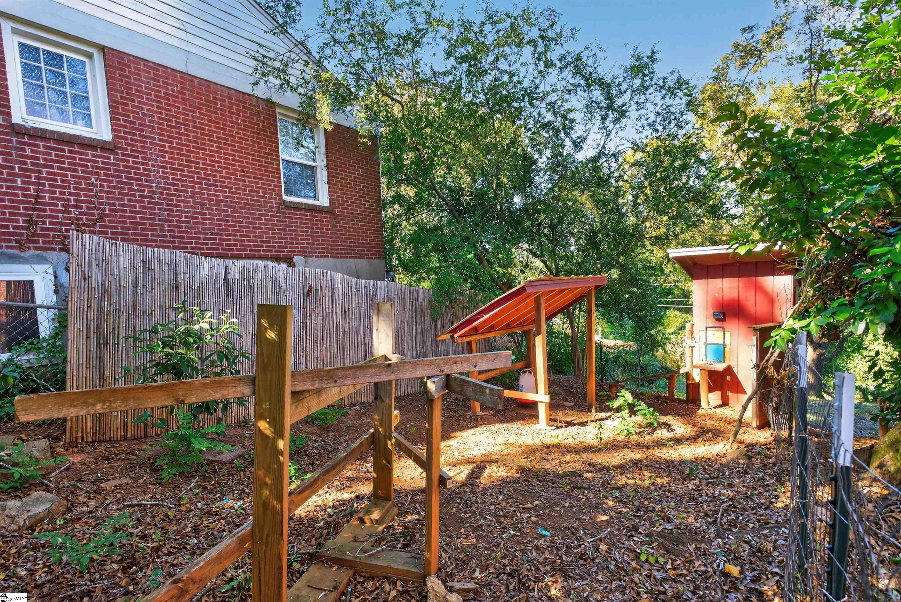 MLS #1572816 image #40