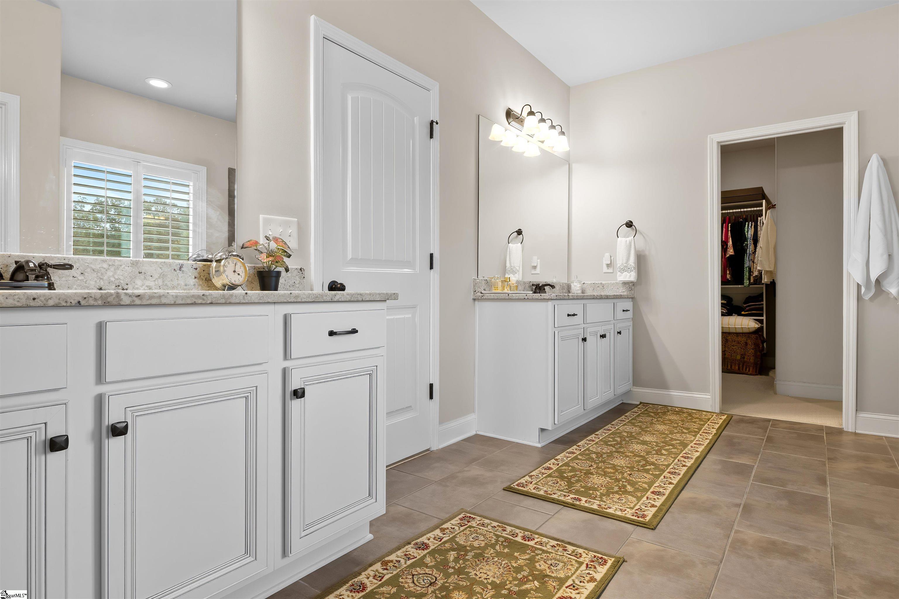 MLS #1572829 image #24