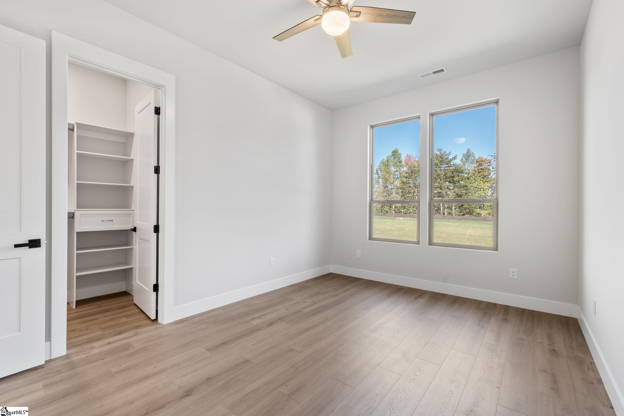 MLS #1572832 image #30