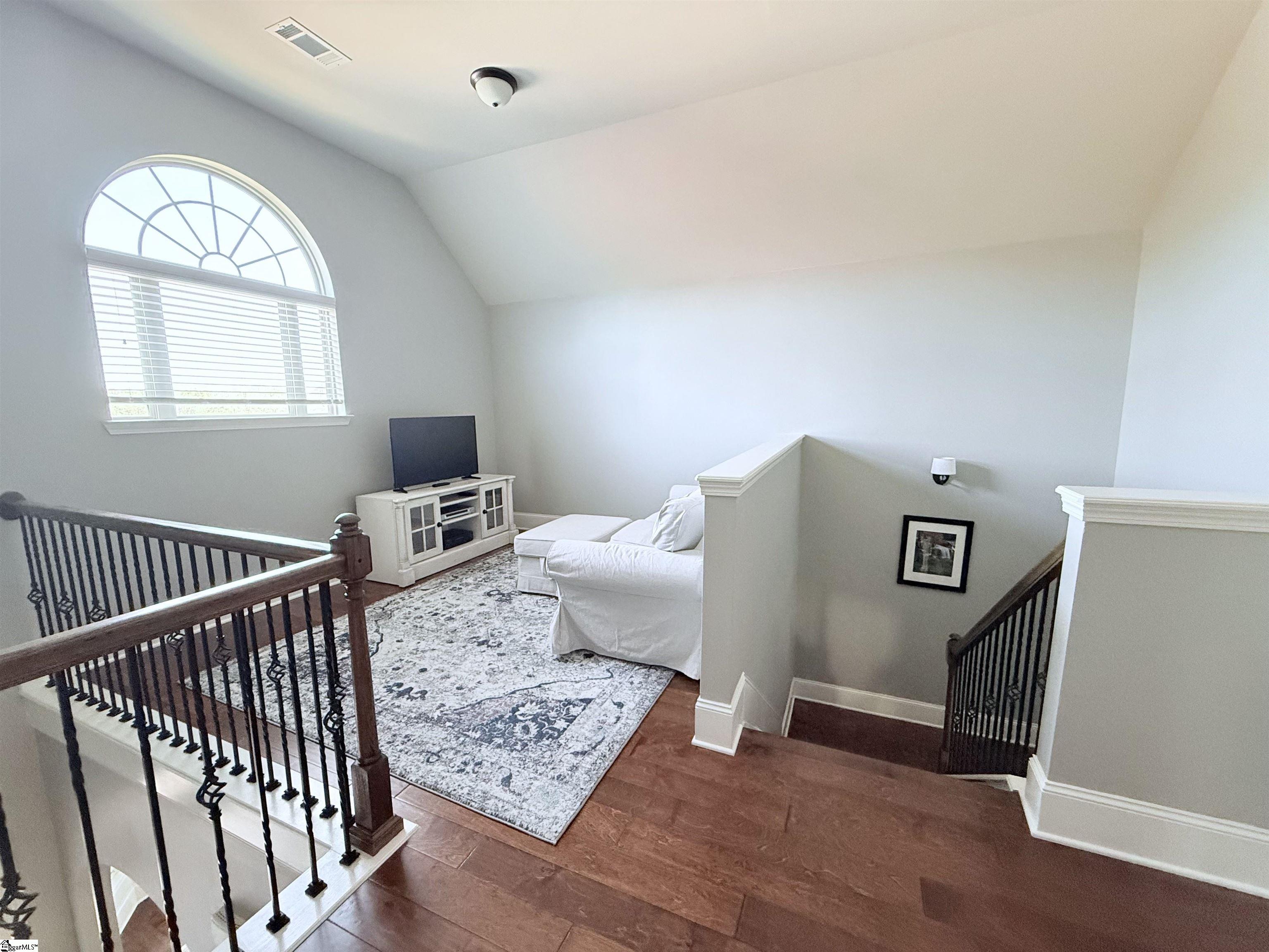 MLS #1572834 image #25