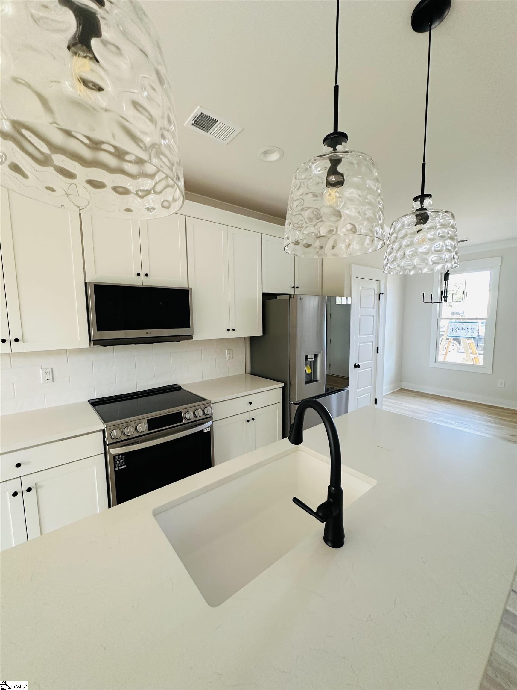 MLS #1566686 image #12