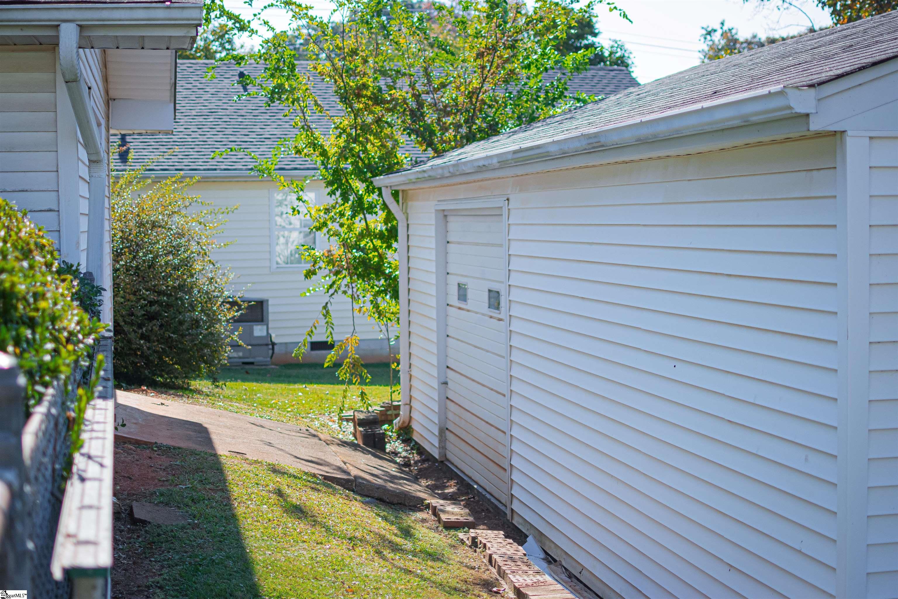 MLS #1572871 image #40