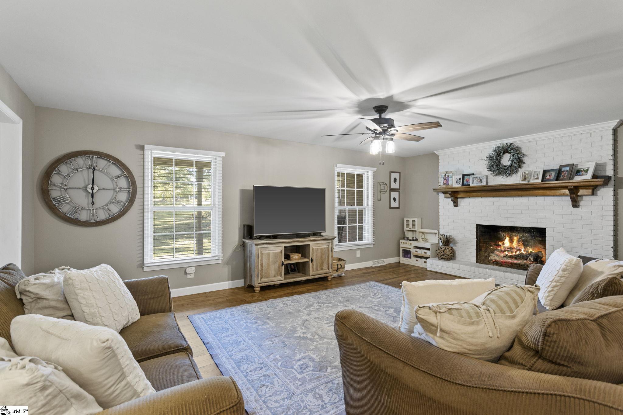 MLS #1572913 image #4