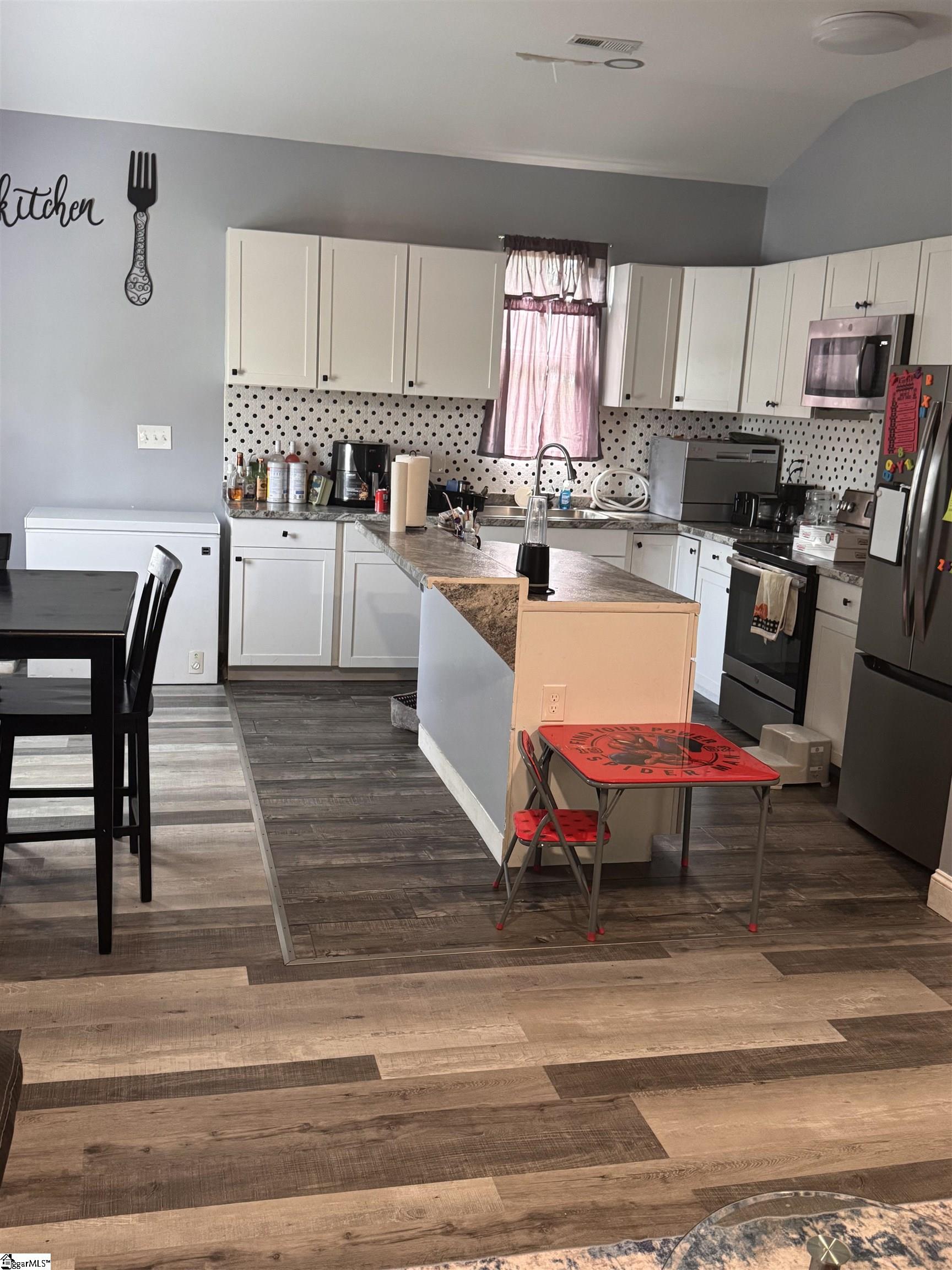 MLS #1572916 image #2