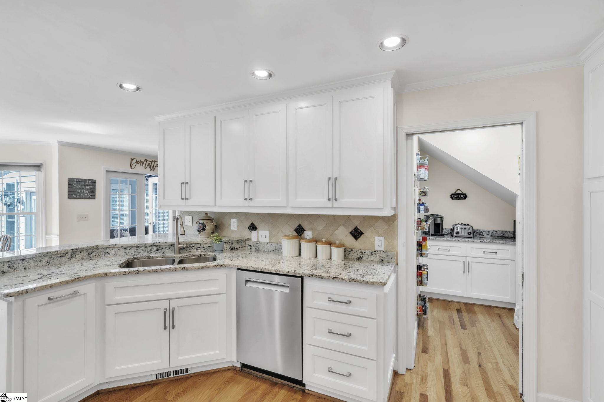 MLS #1572920 image #2