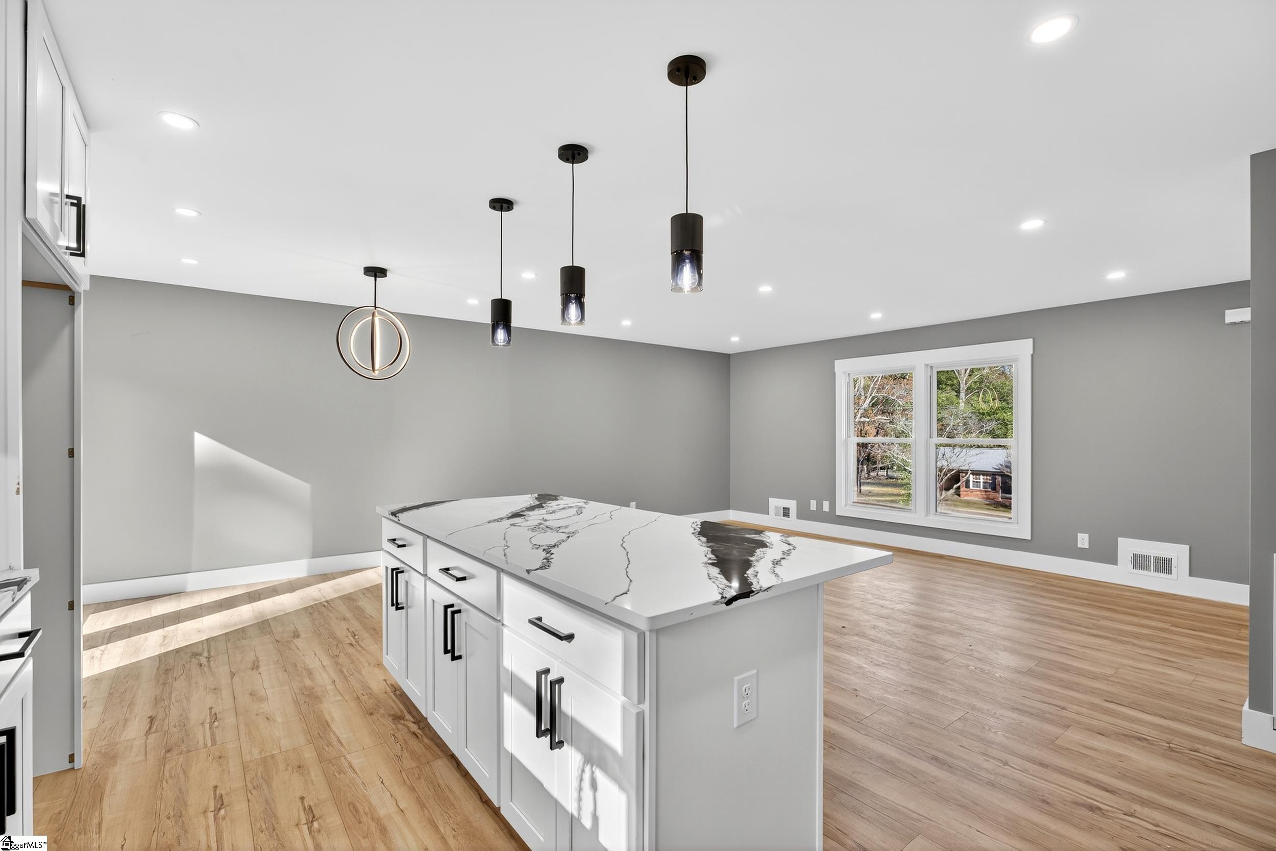 MLS #1572949 image #10