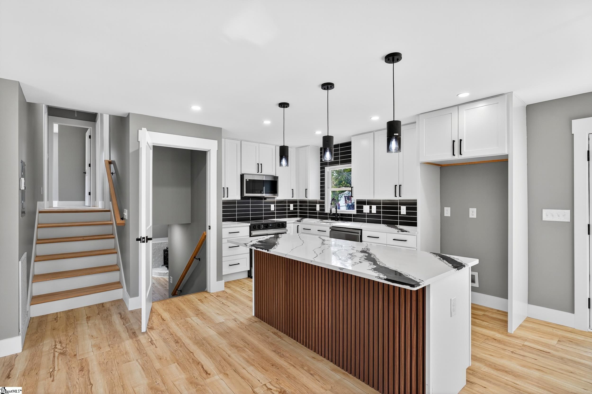 MLS #1572949 image #13