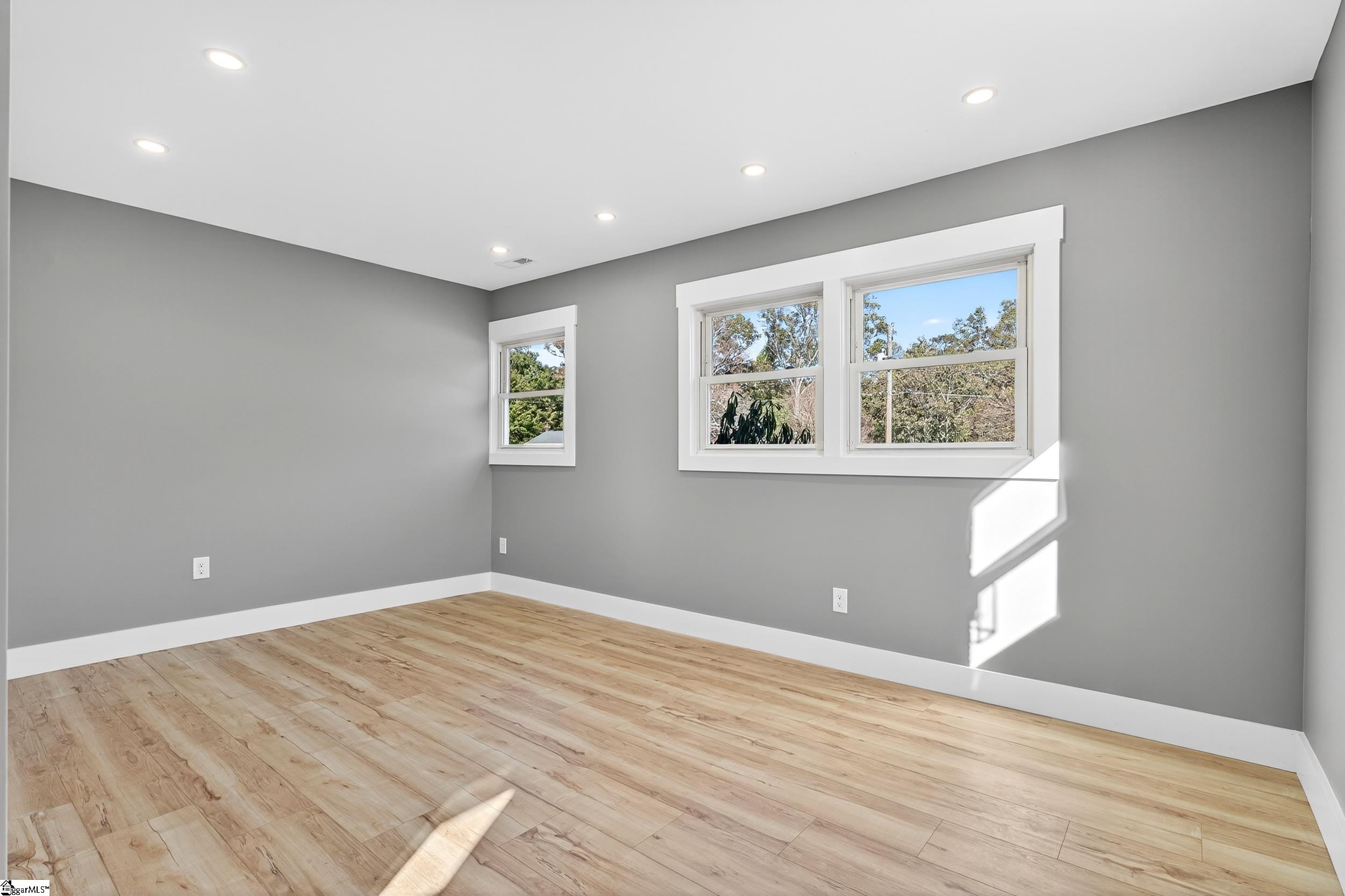 MLS #1572949 image #27