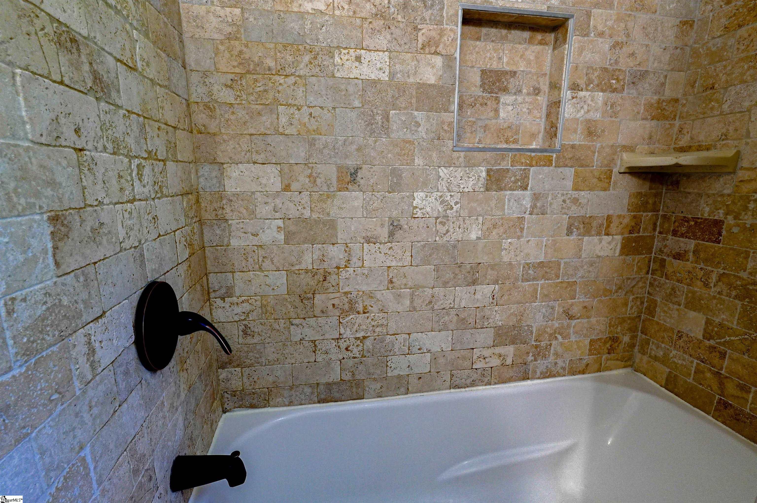 MLS #1563053 image #17