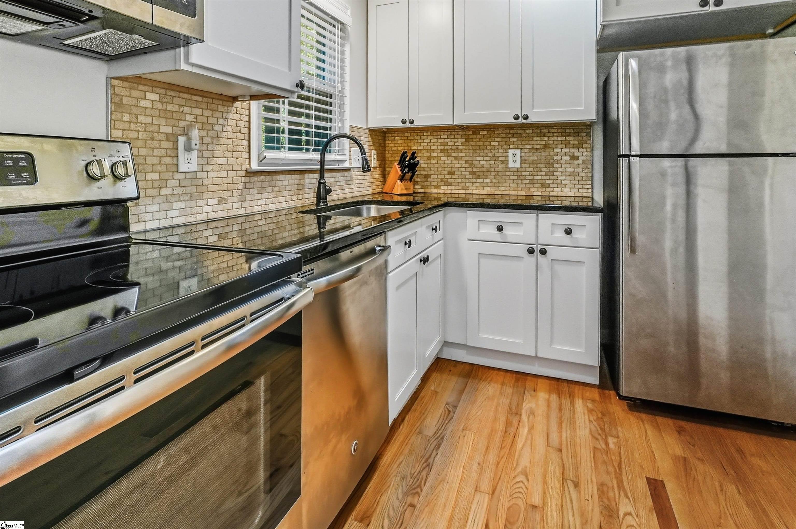 MLS #1563053 image #8