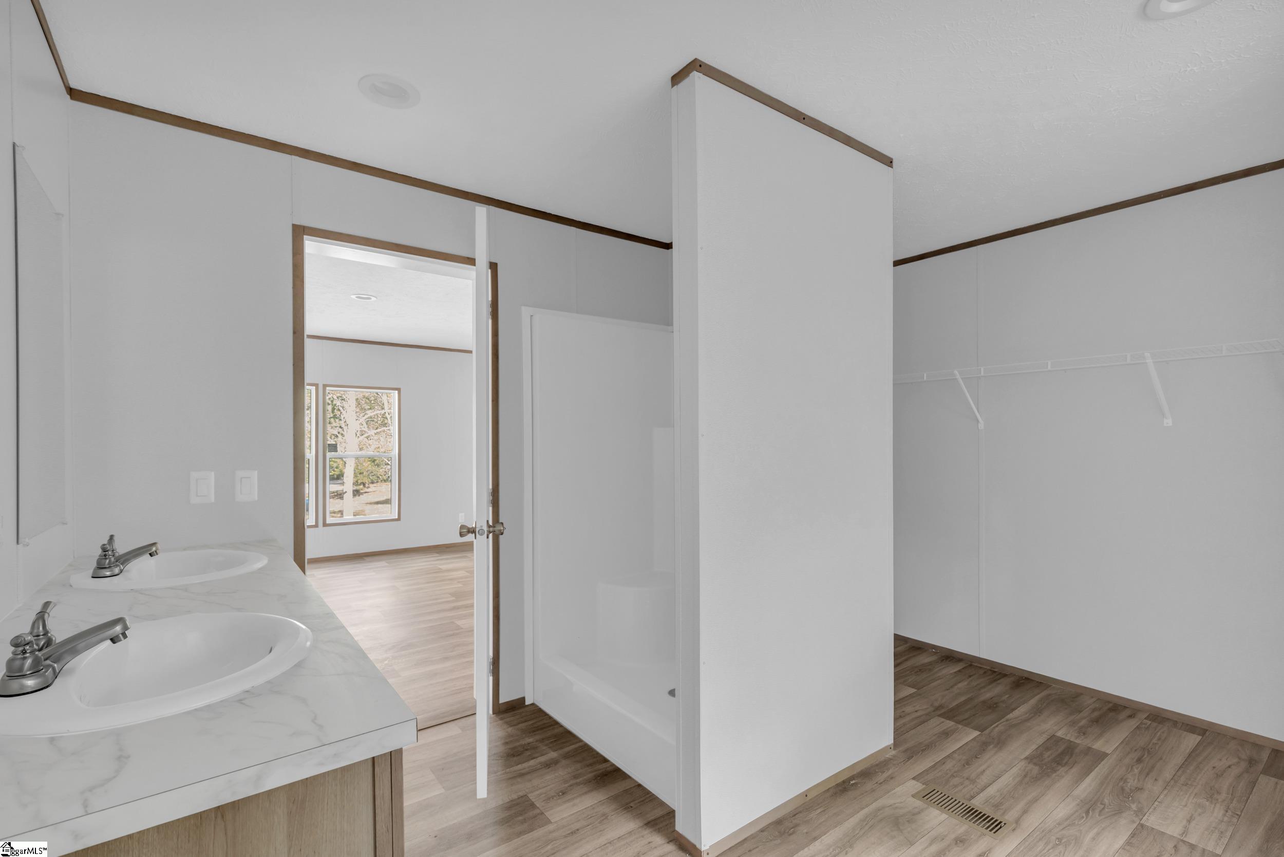 MLS #1573086 image #19