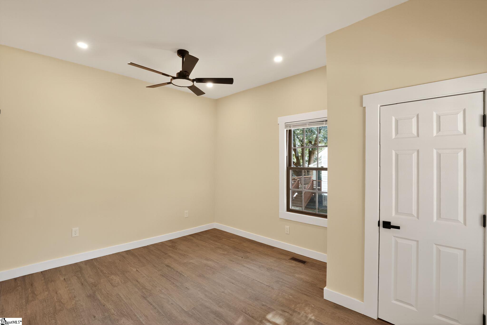 MLS #1573087 image #9