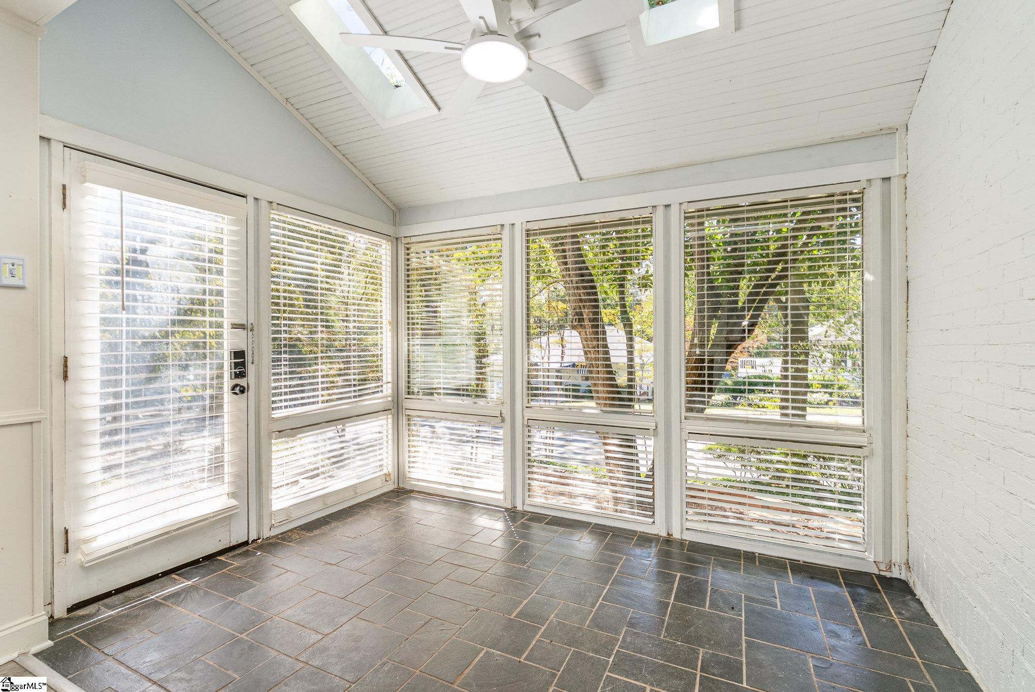 MLS #1569267 image #15