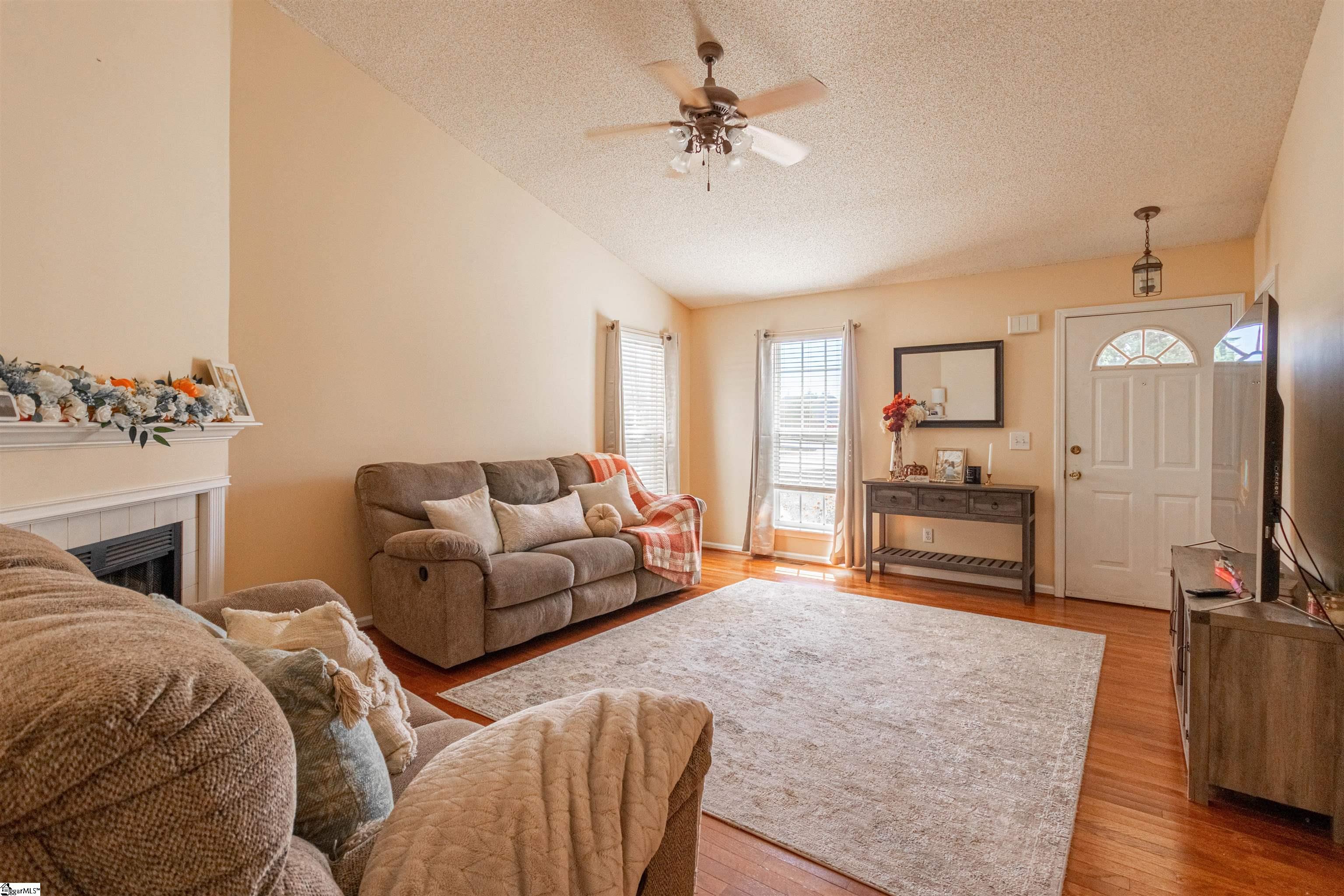 MLS #1573109 image #1