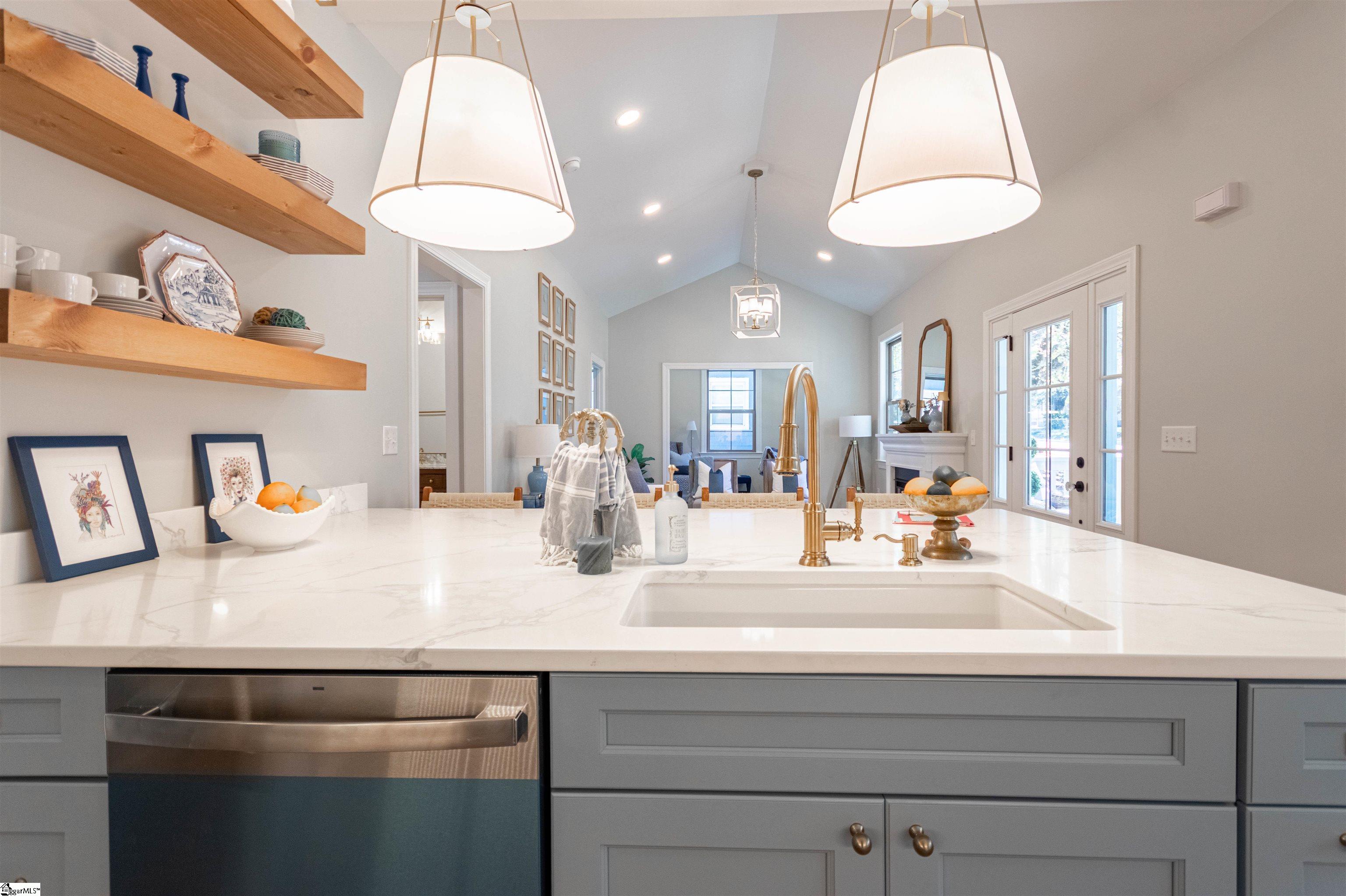 MLS #1573110 image #18