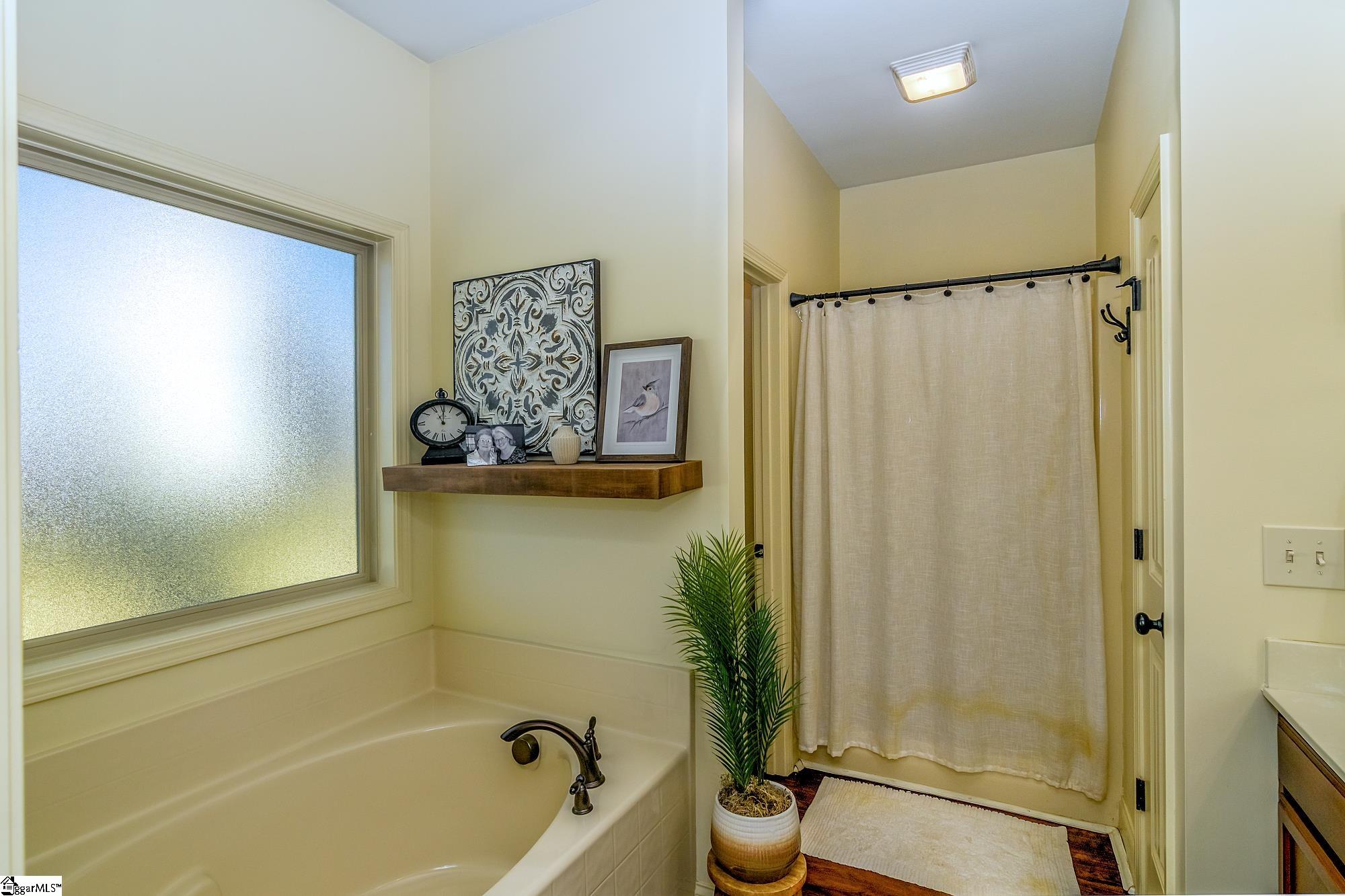 MLS #1573115 image #25