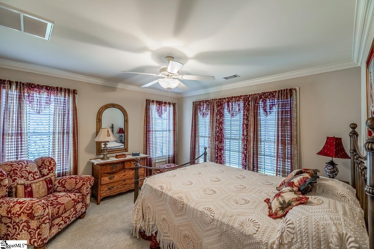 MLS #1573116 image #40