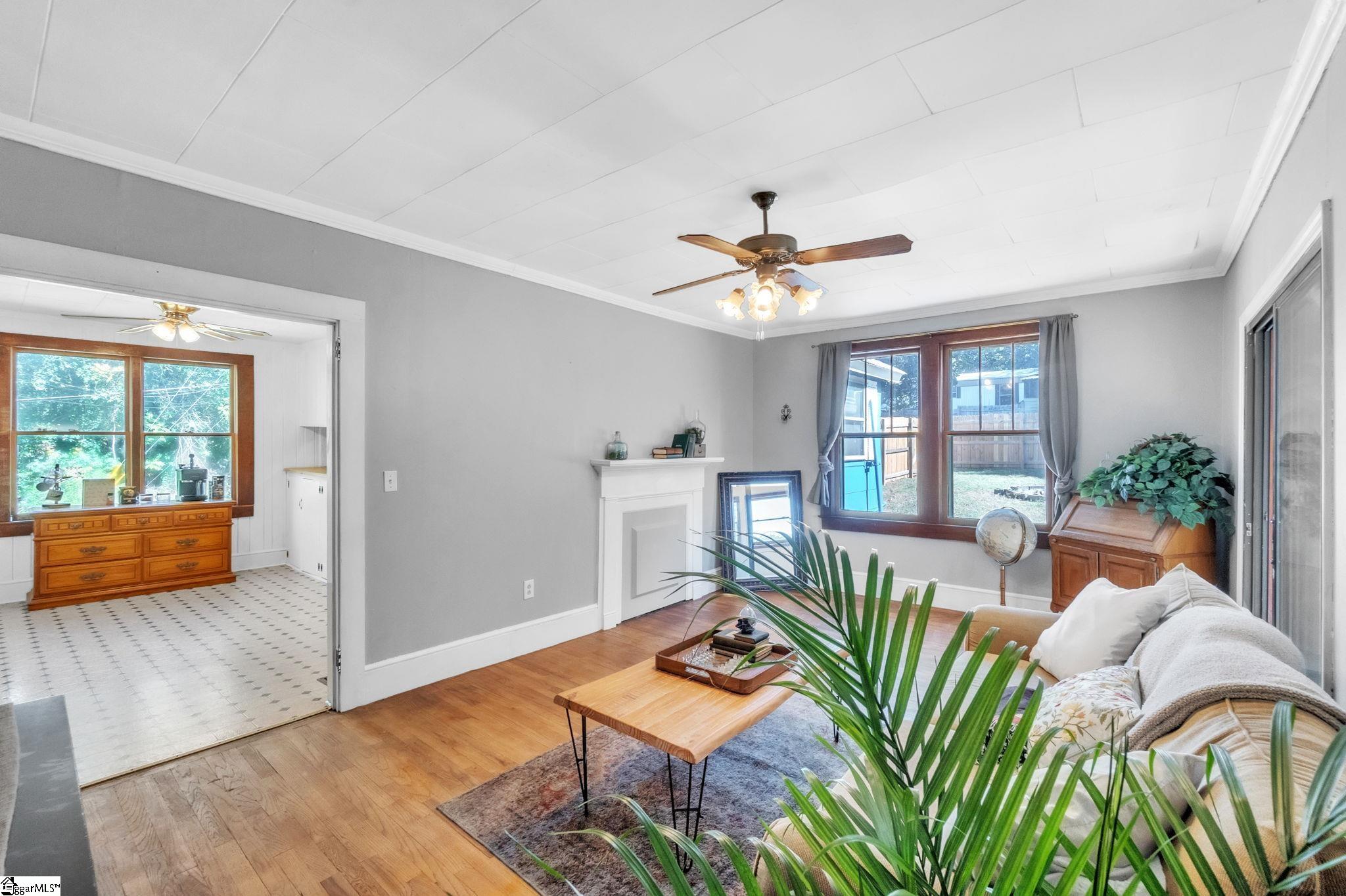 MLS #1573122 image #2