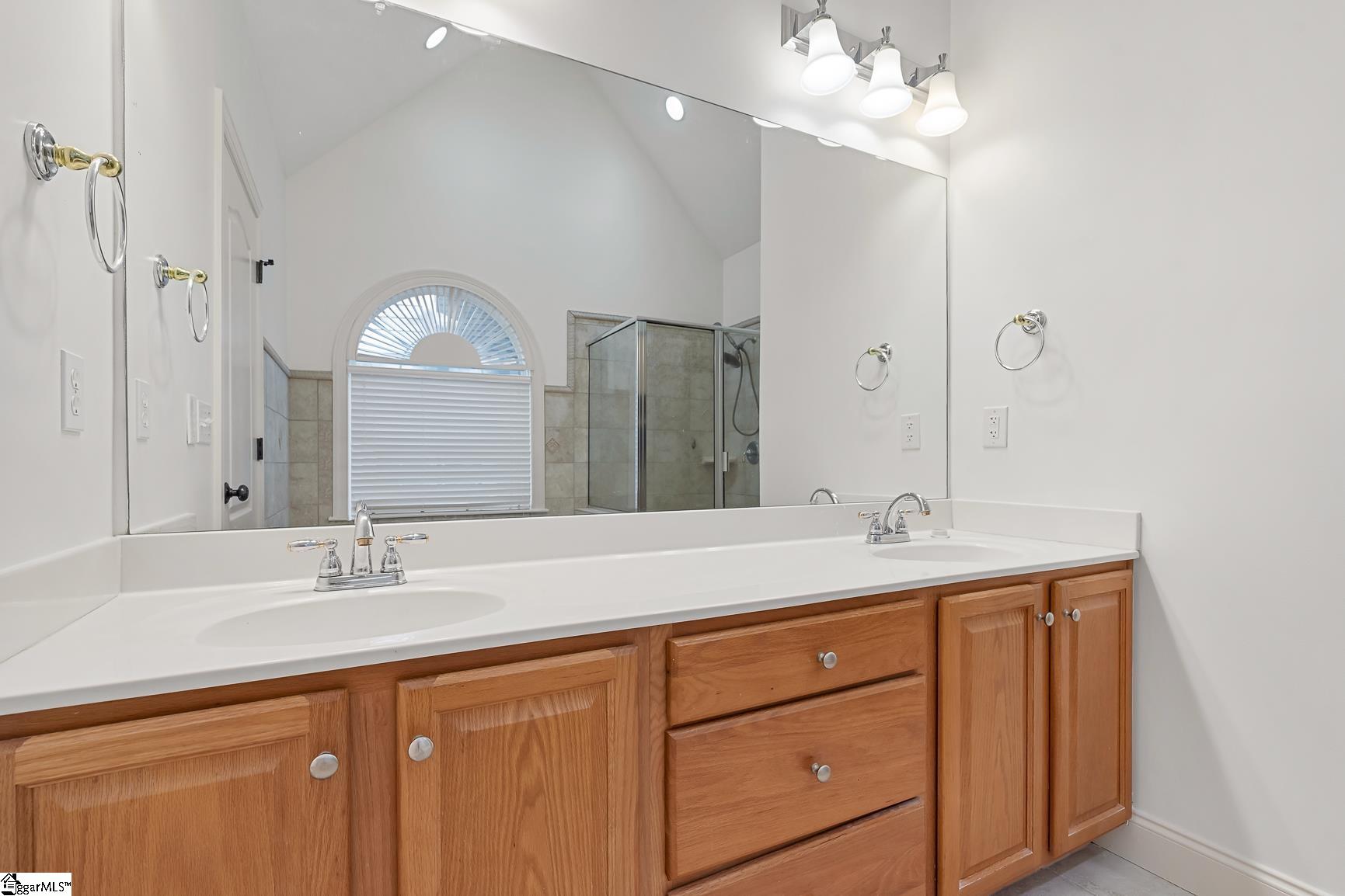 MLS #1573146 image #20