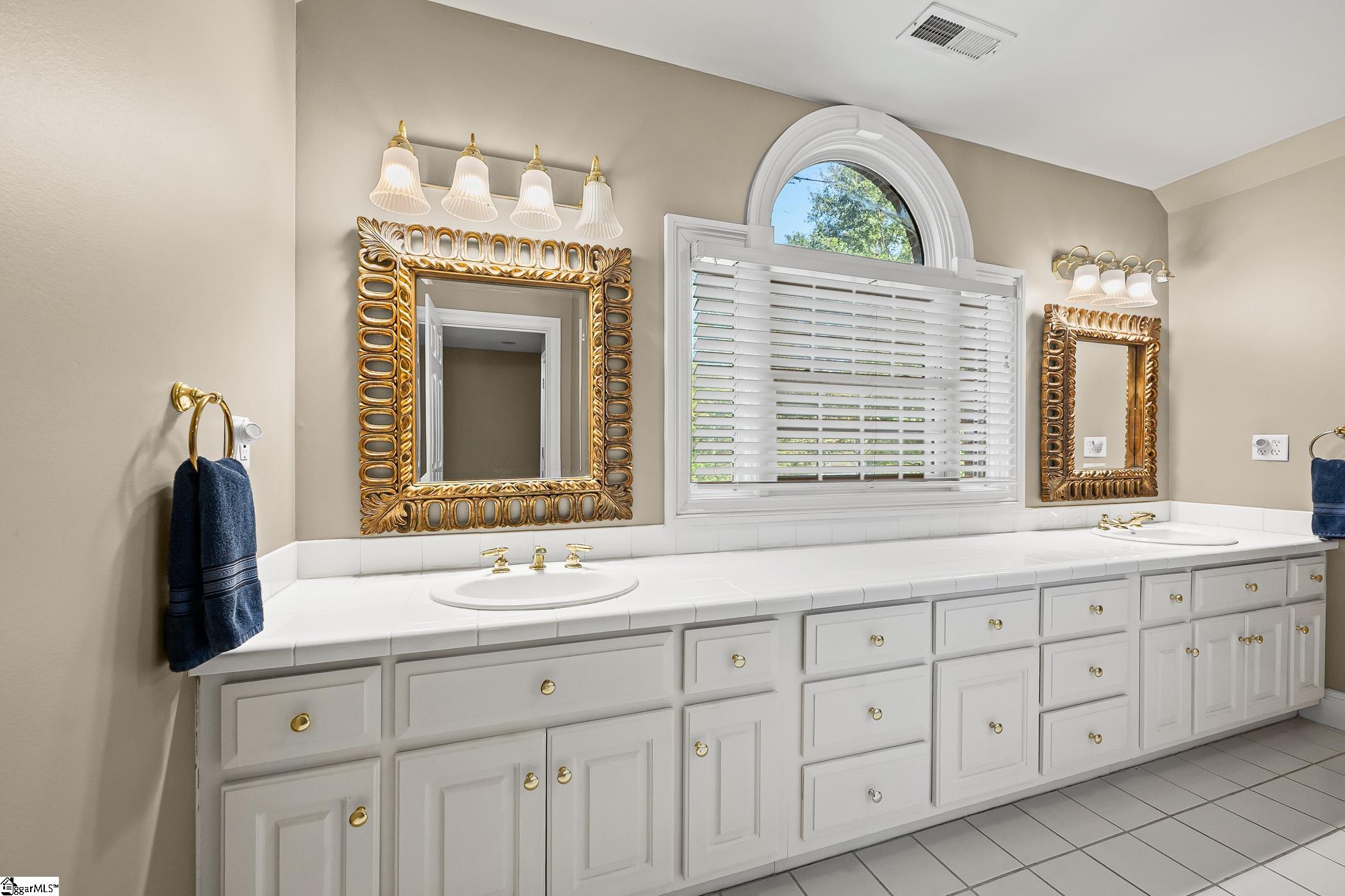 MLS #1573178 image #28