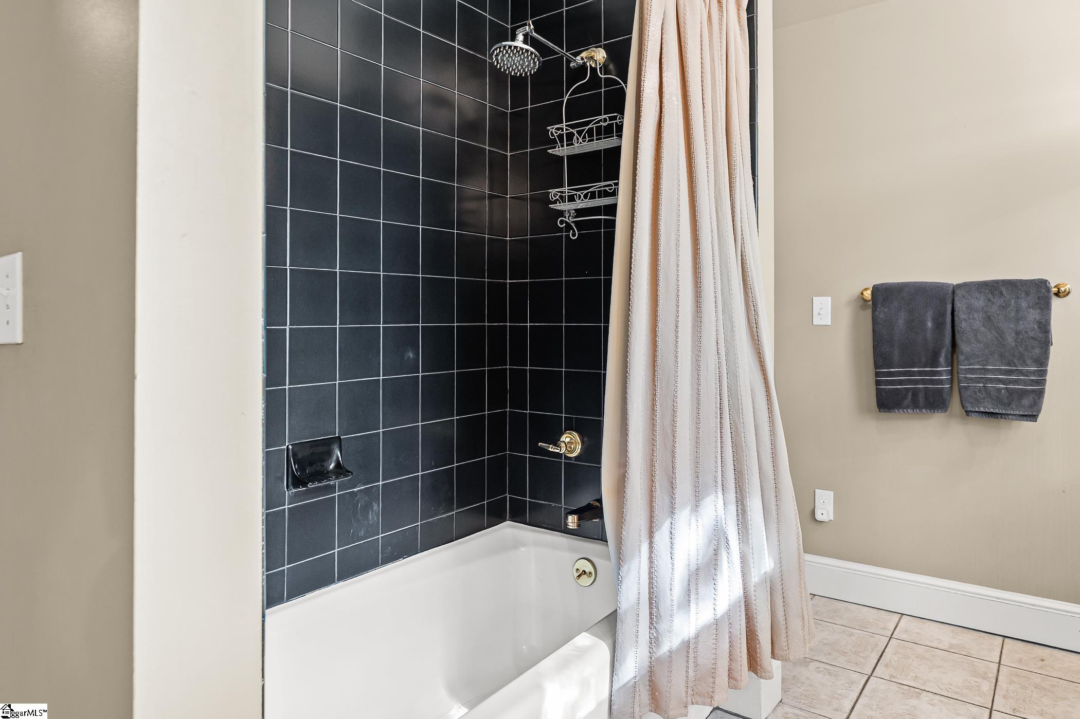 MLS #1573178 image #36