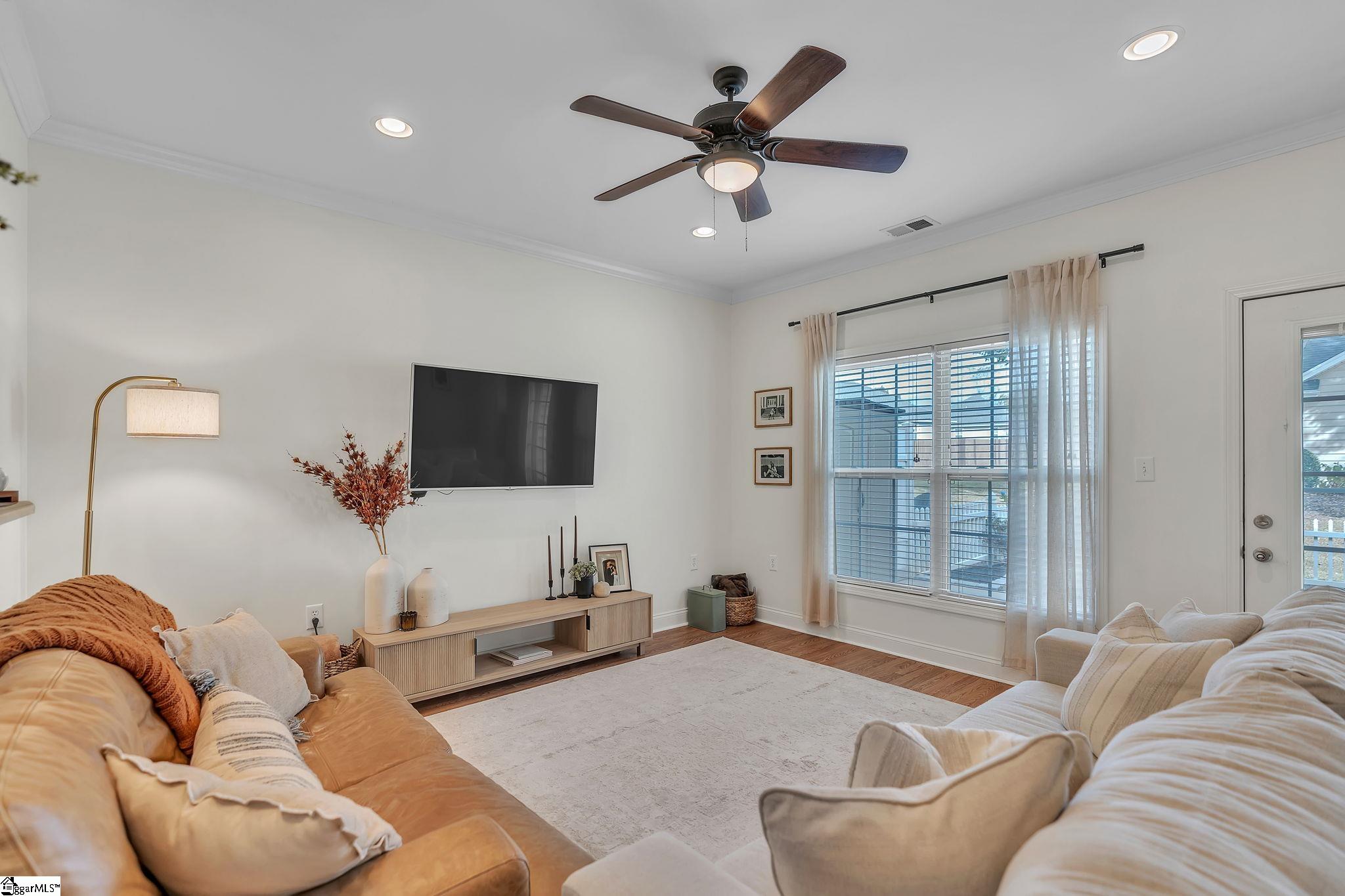 MLS #1573206 image #1