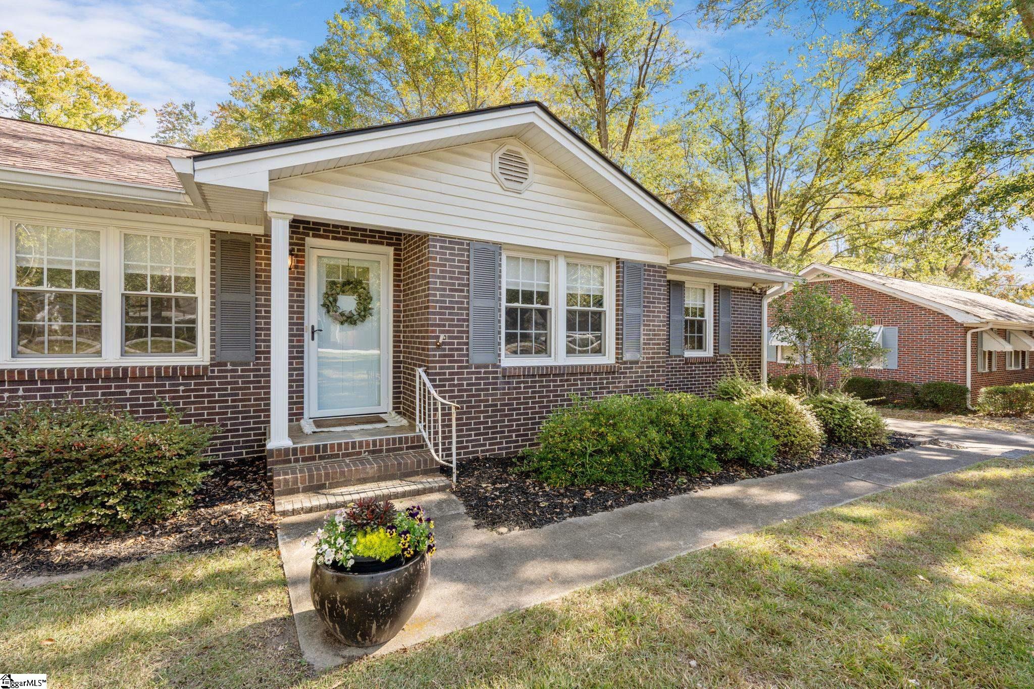 MLS #1573327 image #0