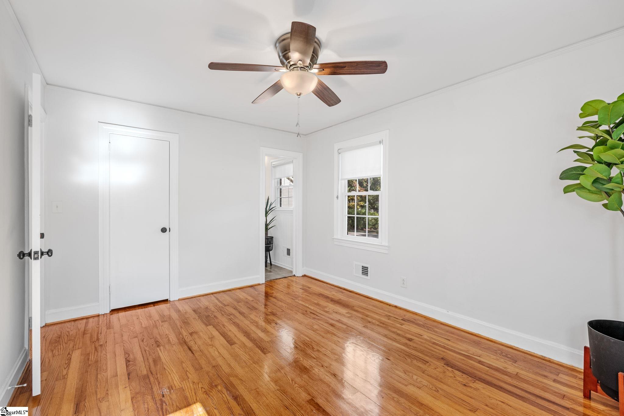 MLS #1573327 image #16